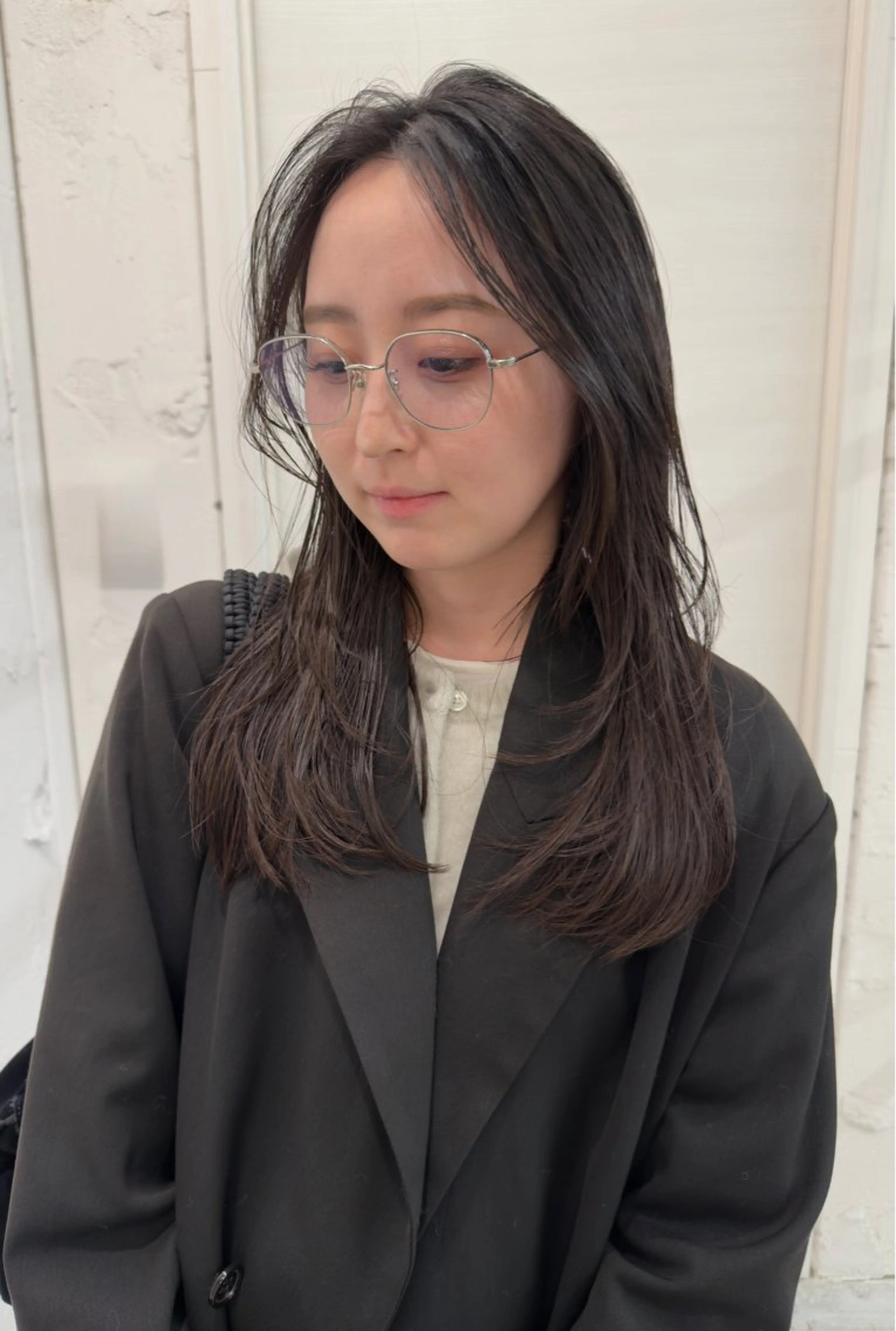 セミロング 大塚 柊那のヘアスタイル