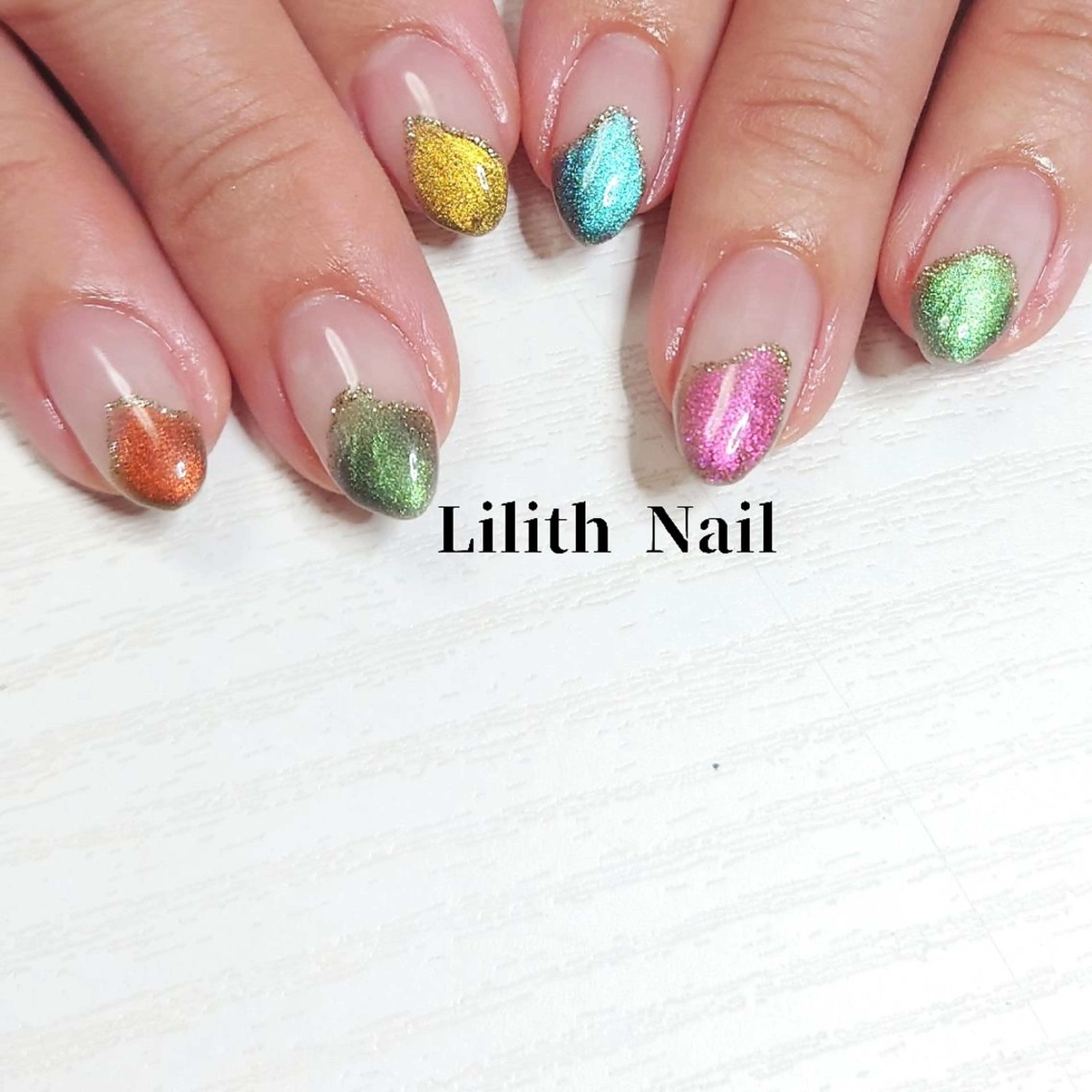 ネイル クリアネイル フレンチネイル グリーン ラメ(グリッター) マグネットネイル ハンドネイル Lilith Nailのネイルデザイン