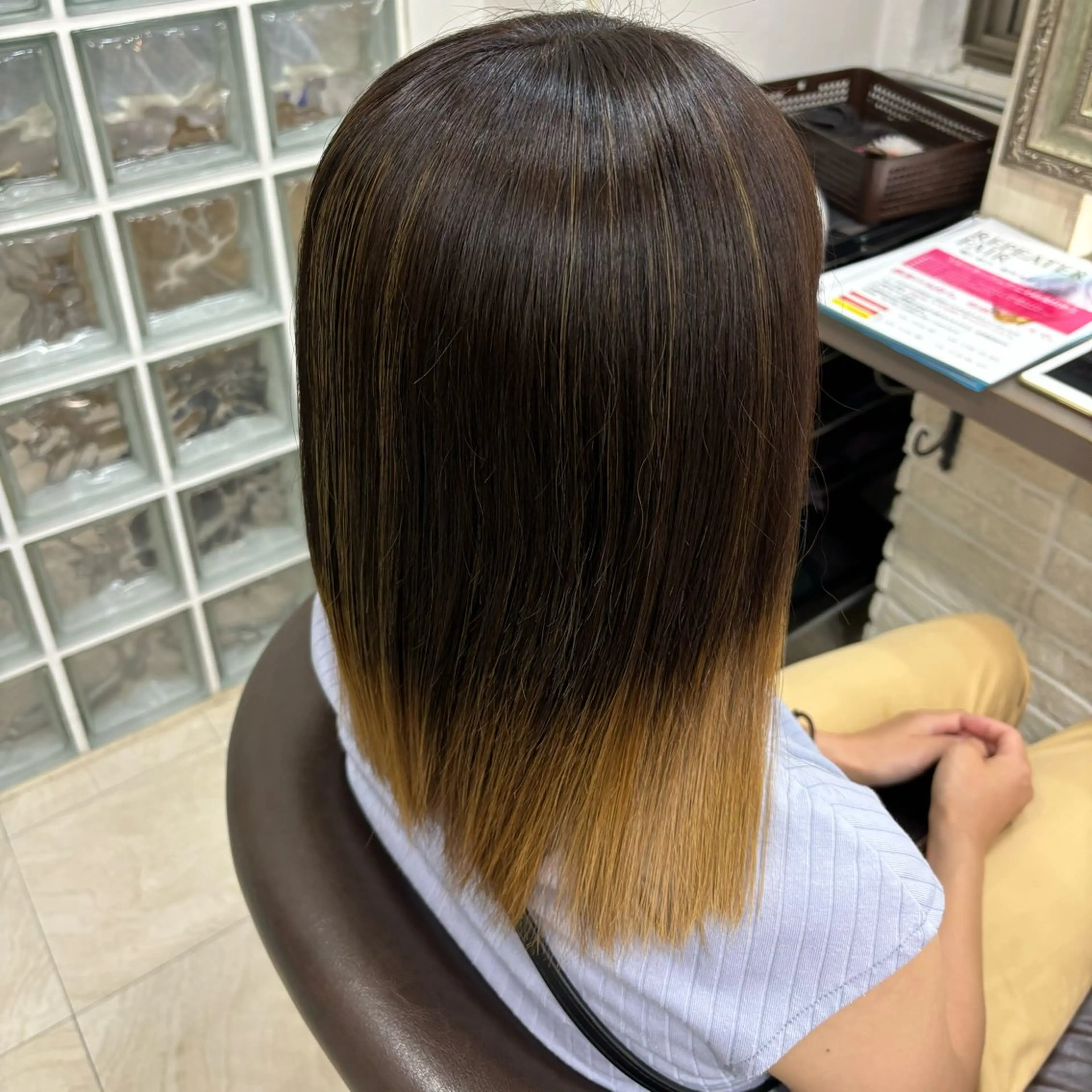 カラー SEEK /AIRIのヘアスタイル