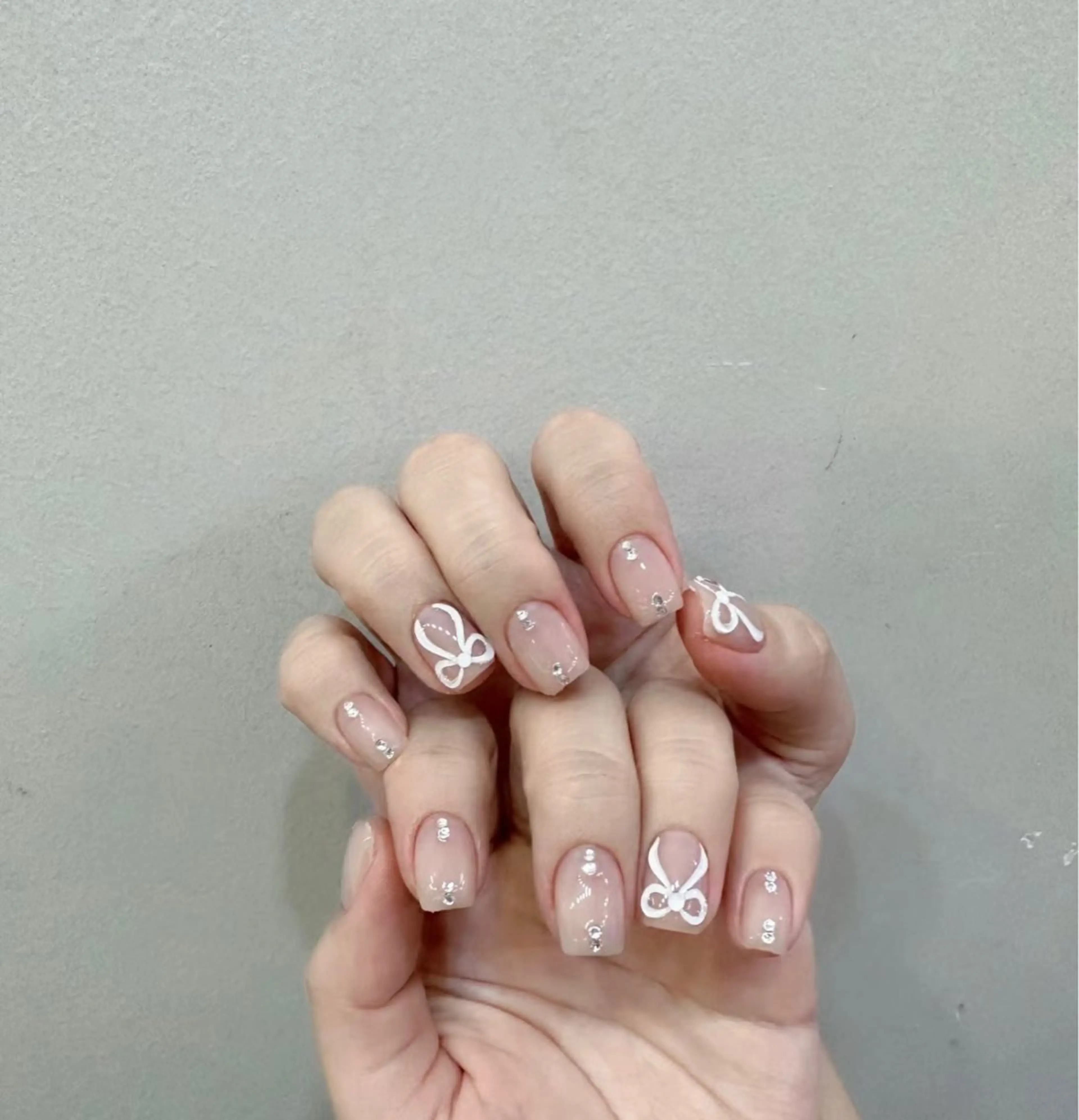 ネイル ハンドネイル ハンドケア 🍑 momo_nailのネイルデザイン