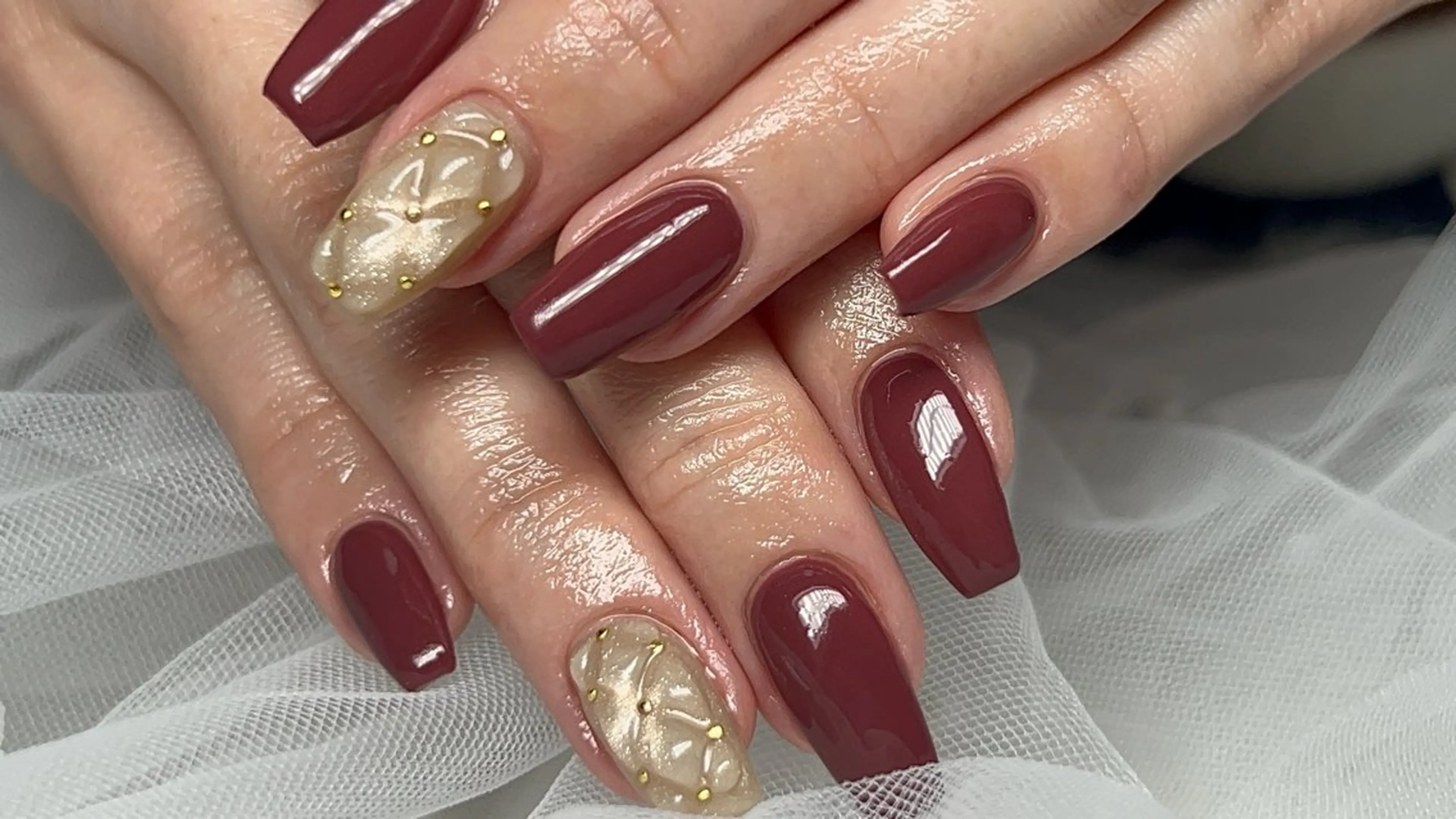 ネイル 赤色 冬ネイル クリスマス 鮎川 沙希のネイルデザイン