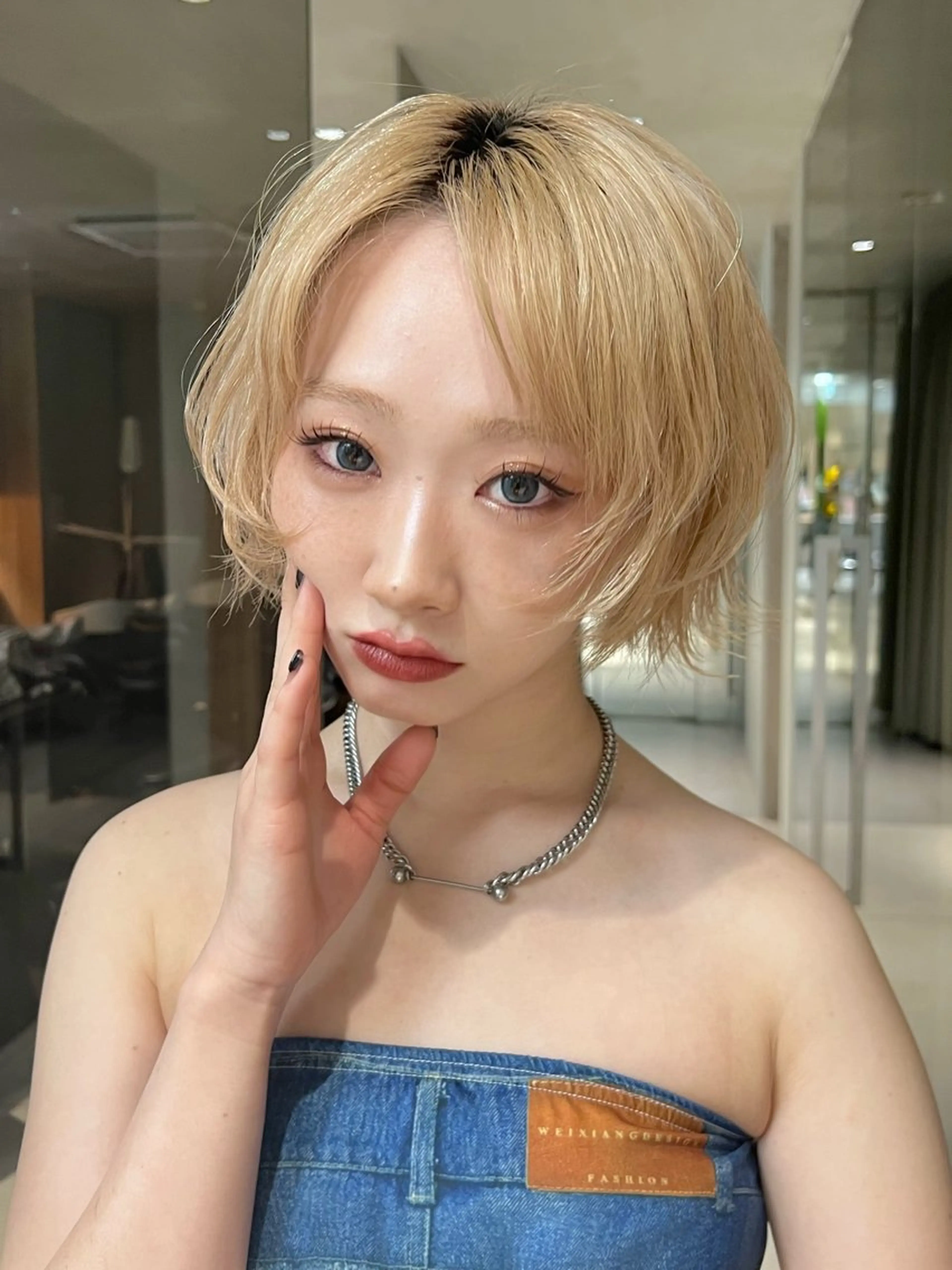 ショート カラー ⟡ボブ⟡レイヤー⟡ MINX岩下愛翔のヘアスタイル