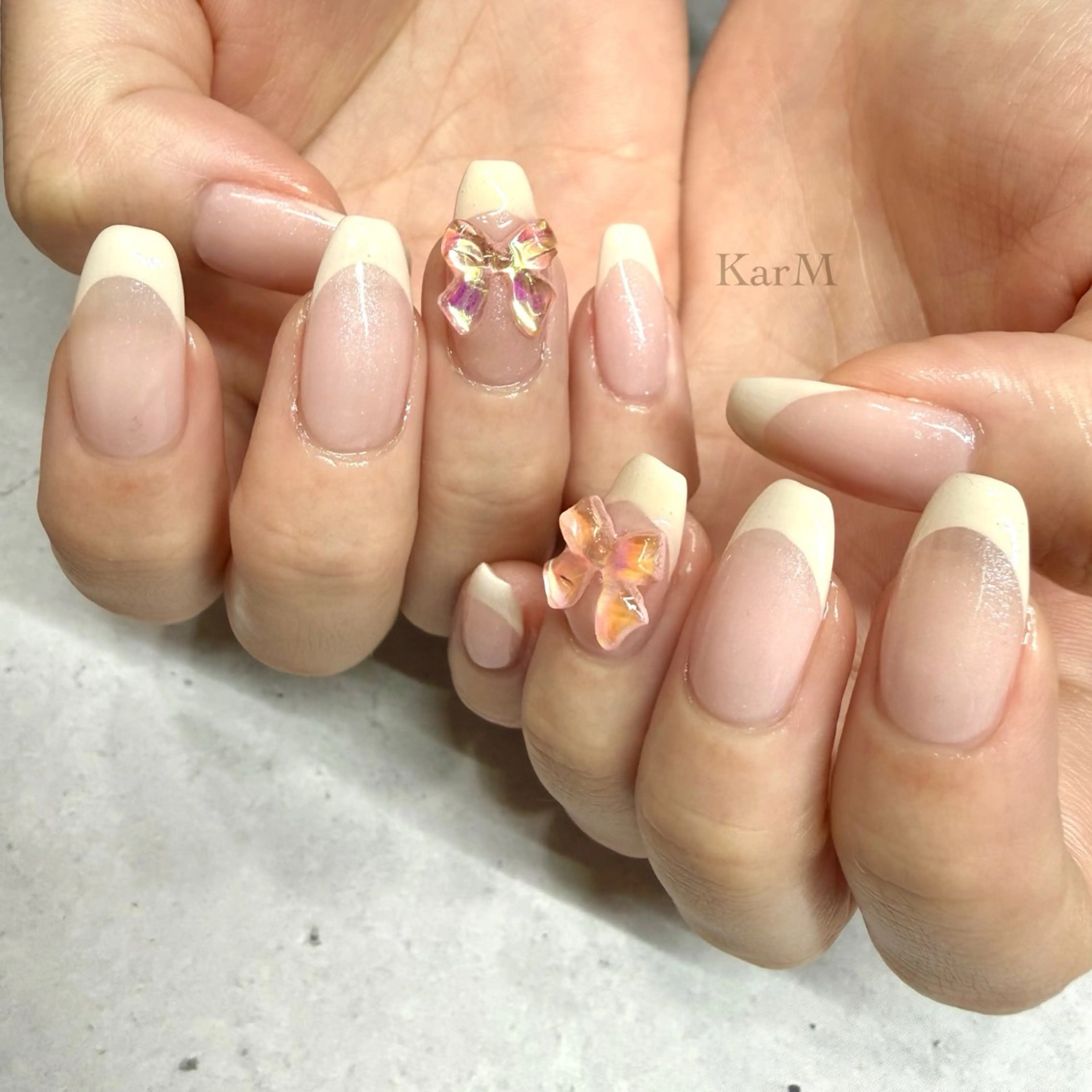 ネイル オーロラネイル チークネイル ドット フラッシュネイル フレンチネイル ハンドネイル ogino karinのネイルデザイン
