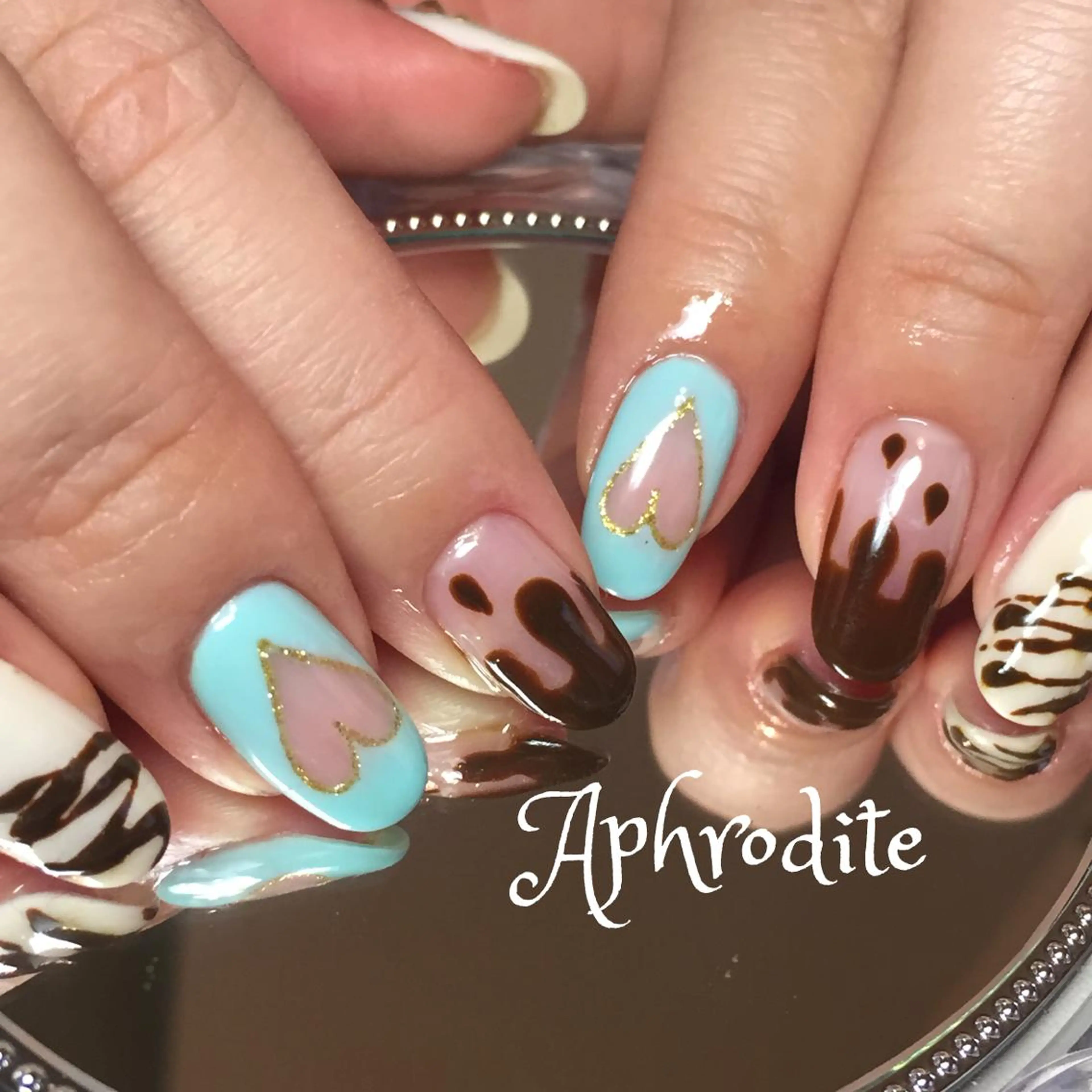 ネイル バレンタイン Aphrodite パラジェル認定サロンのネイルデザイン