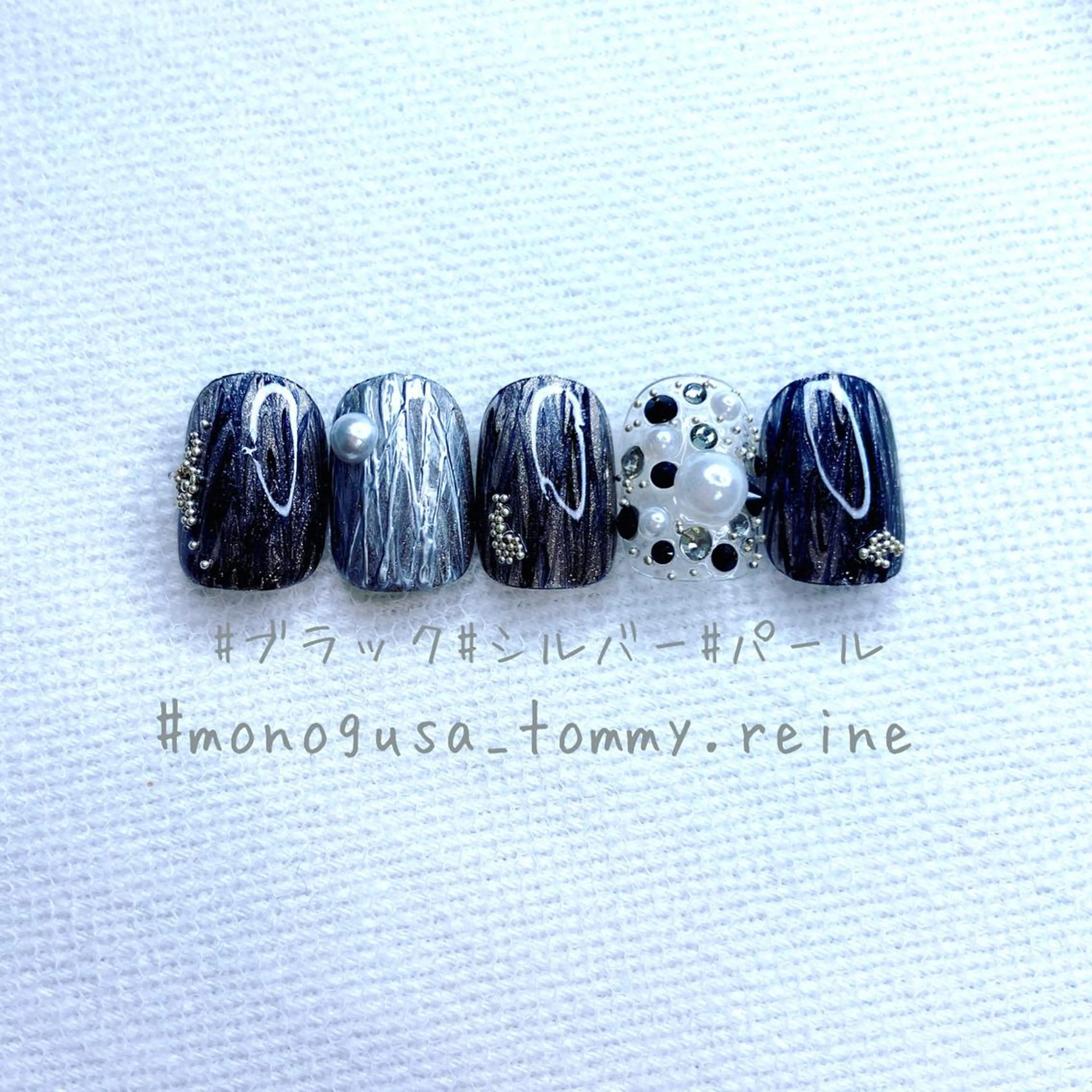 ネイル シルバー nailbios .tomo.のネイルデザイン