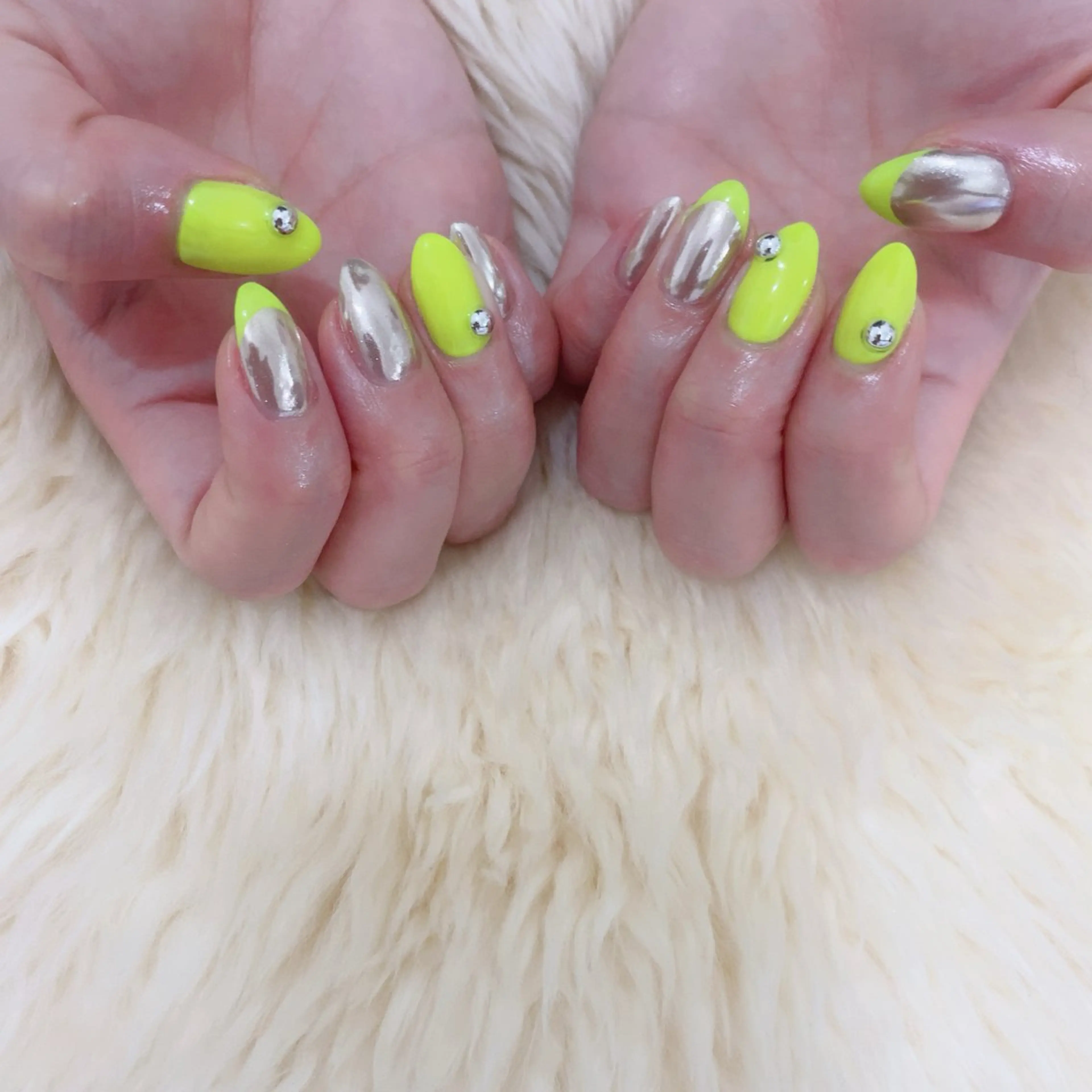 ネイル ハンドネイル SOL NAILのネイルデザイン