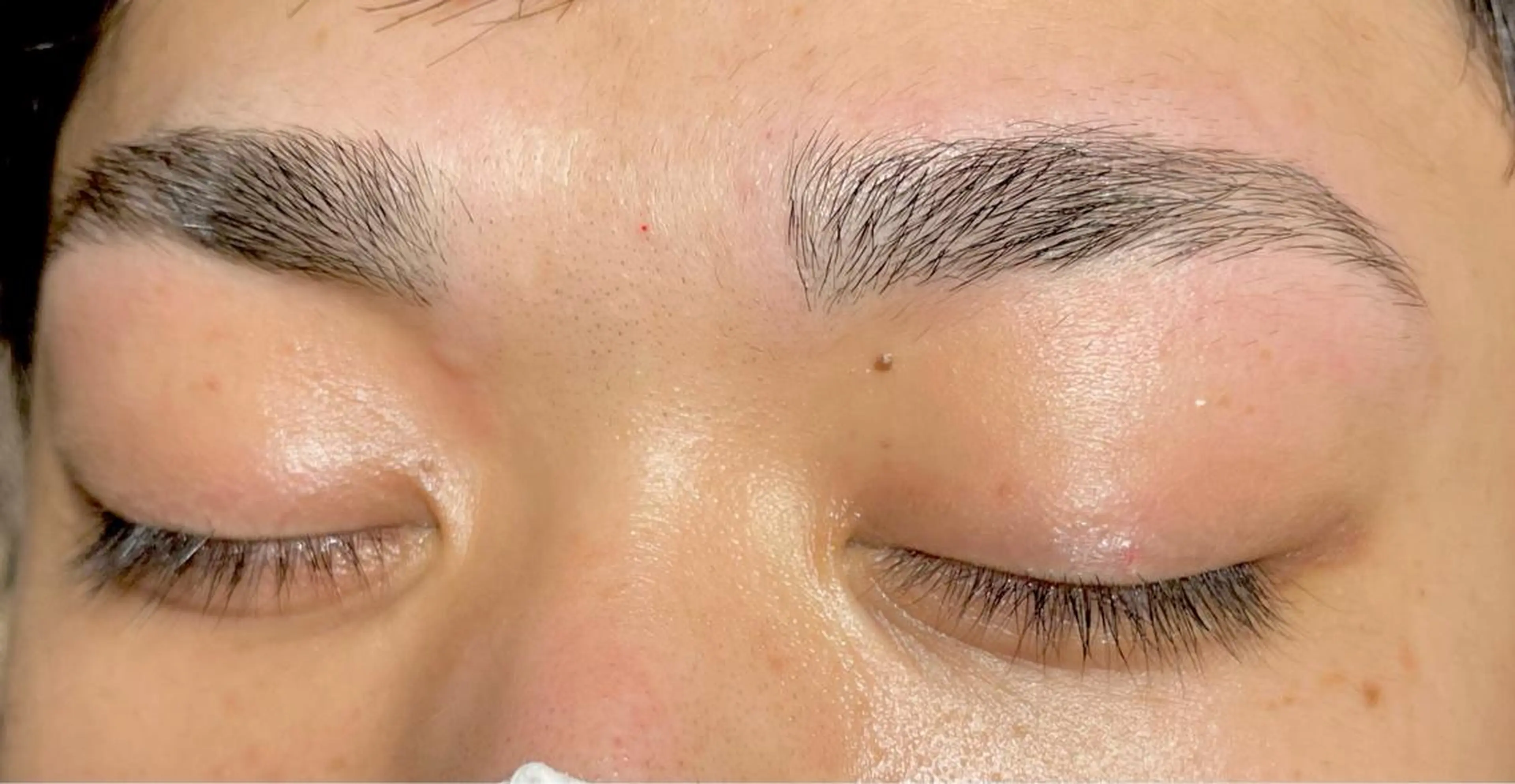 アイブロウ Favori 山下のマツエク・マツパデザイン