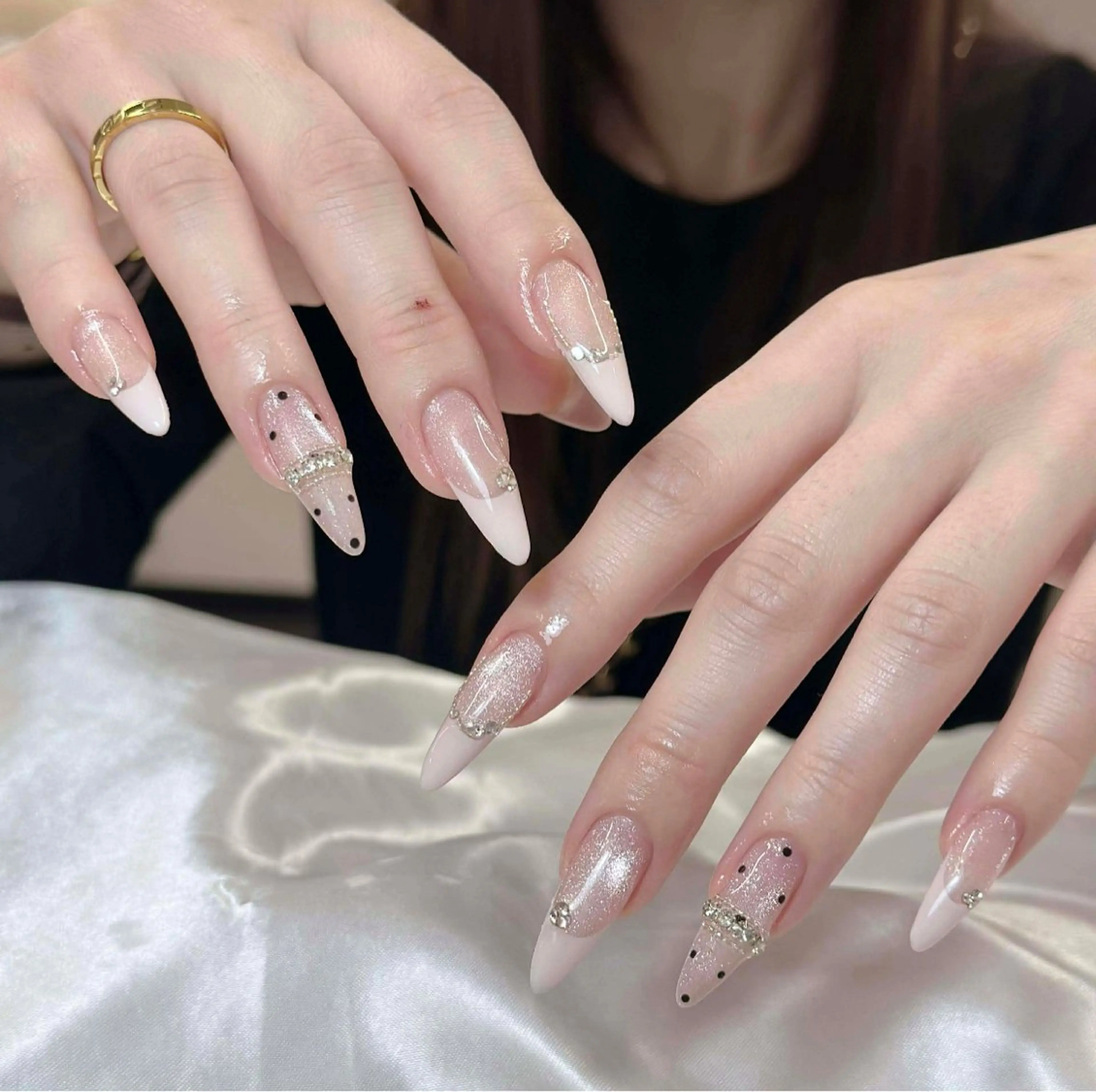 ネイル ハンドネイル Tini ANA.CHUOのネイルデザイン