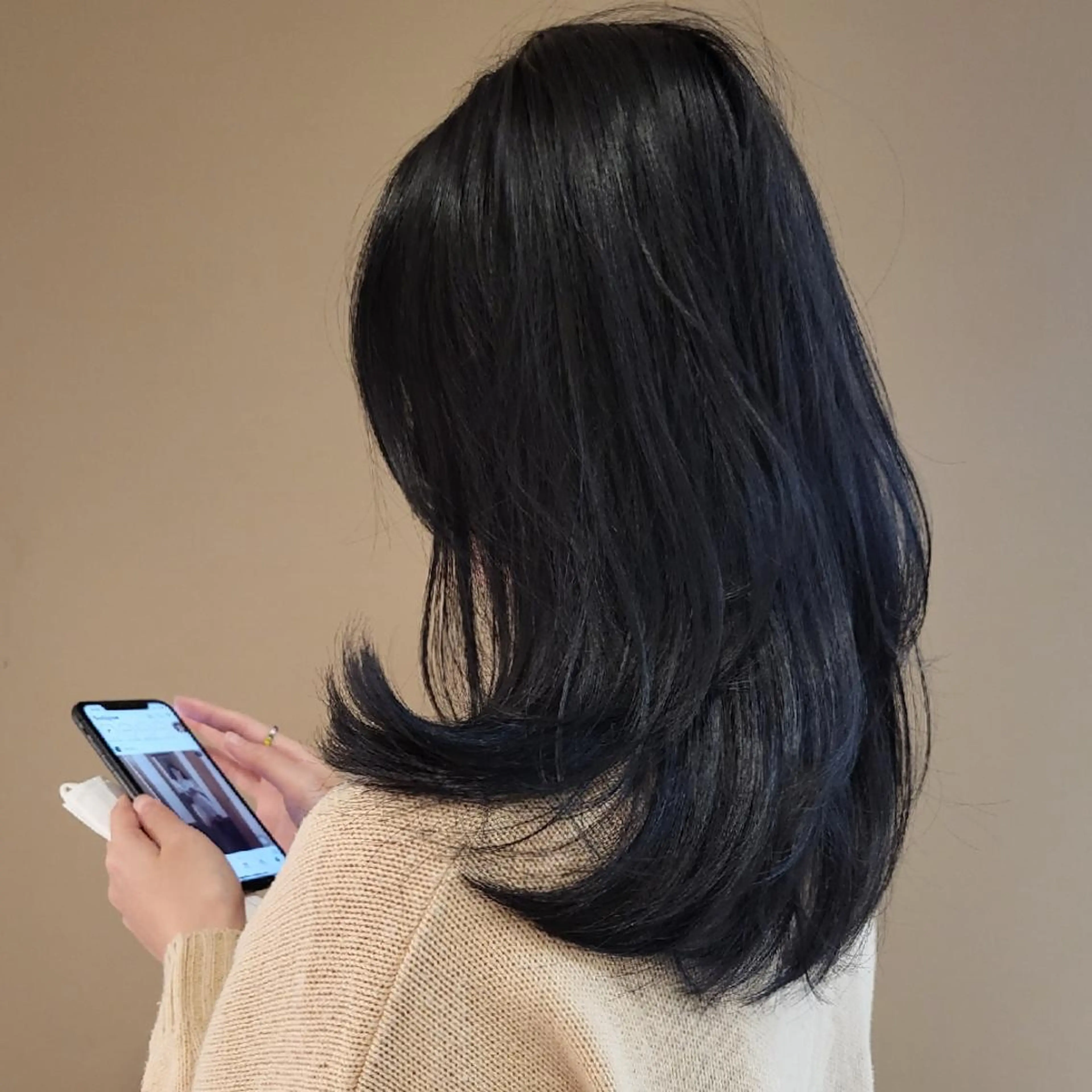 セミロング レイヤーカット 韓国レイヤー suzuのヘアスタイル
