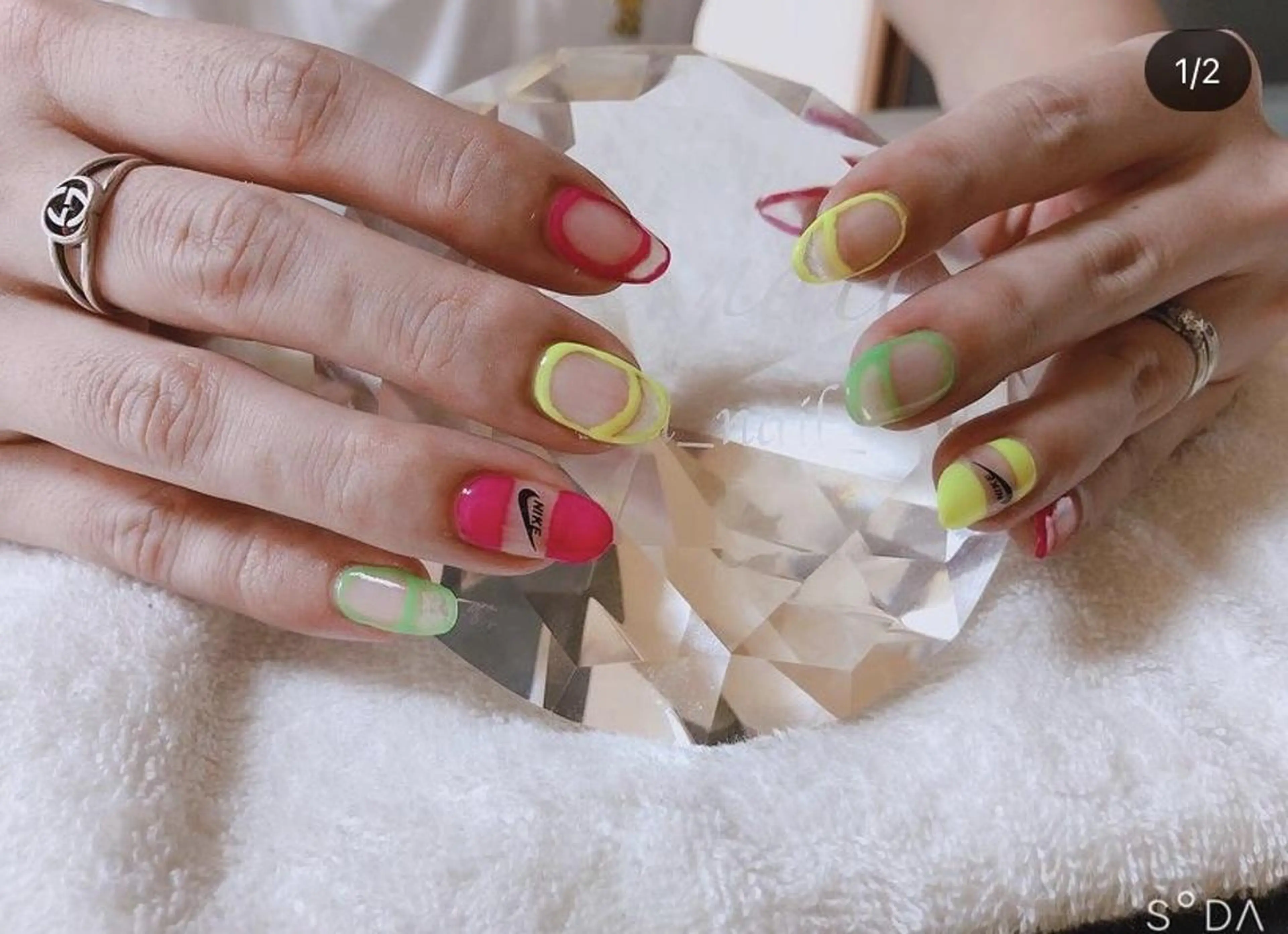 ネイル アートネイル 持ち込み 佐野 愛美のネイルデザイン