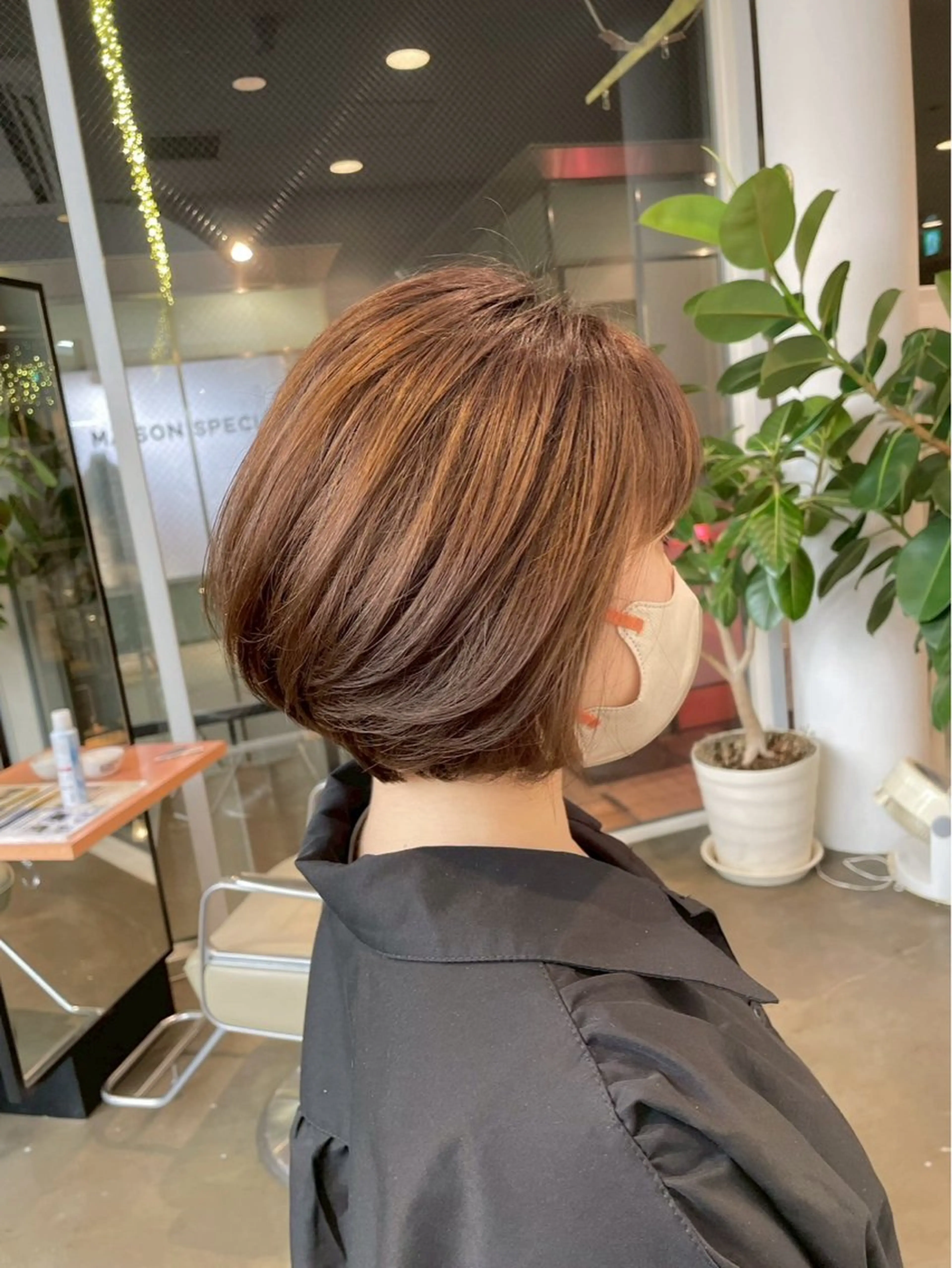 ショート ヘアアレンジ ボブ カット ヘアカラー トリートメント 🎧ayaka/ボブ /透明感カラー🩵のヘアスタイル