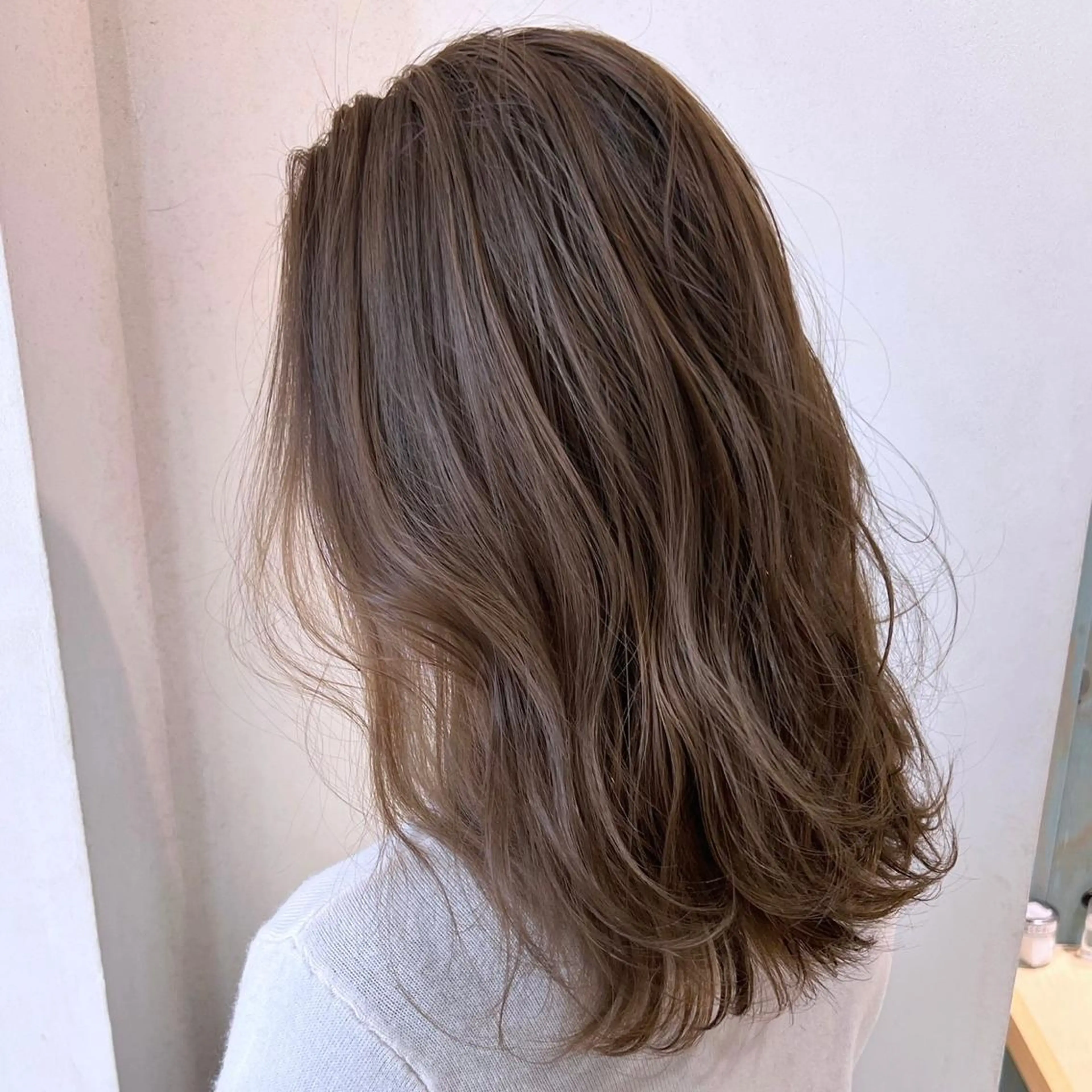 ミディアム カラー ベージュカラー ミルクティーベージュ ブリーチなし/暖色/ 透明感/ririkaのヘアスタイル