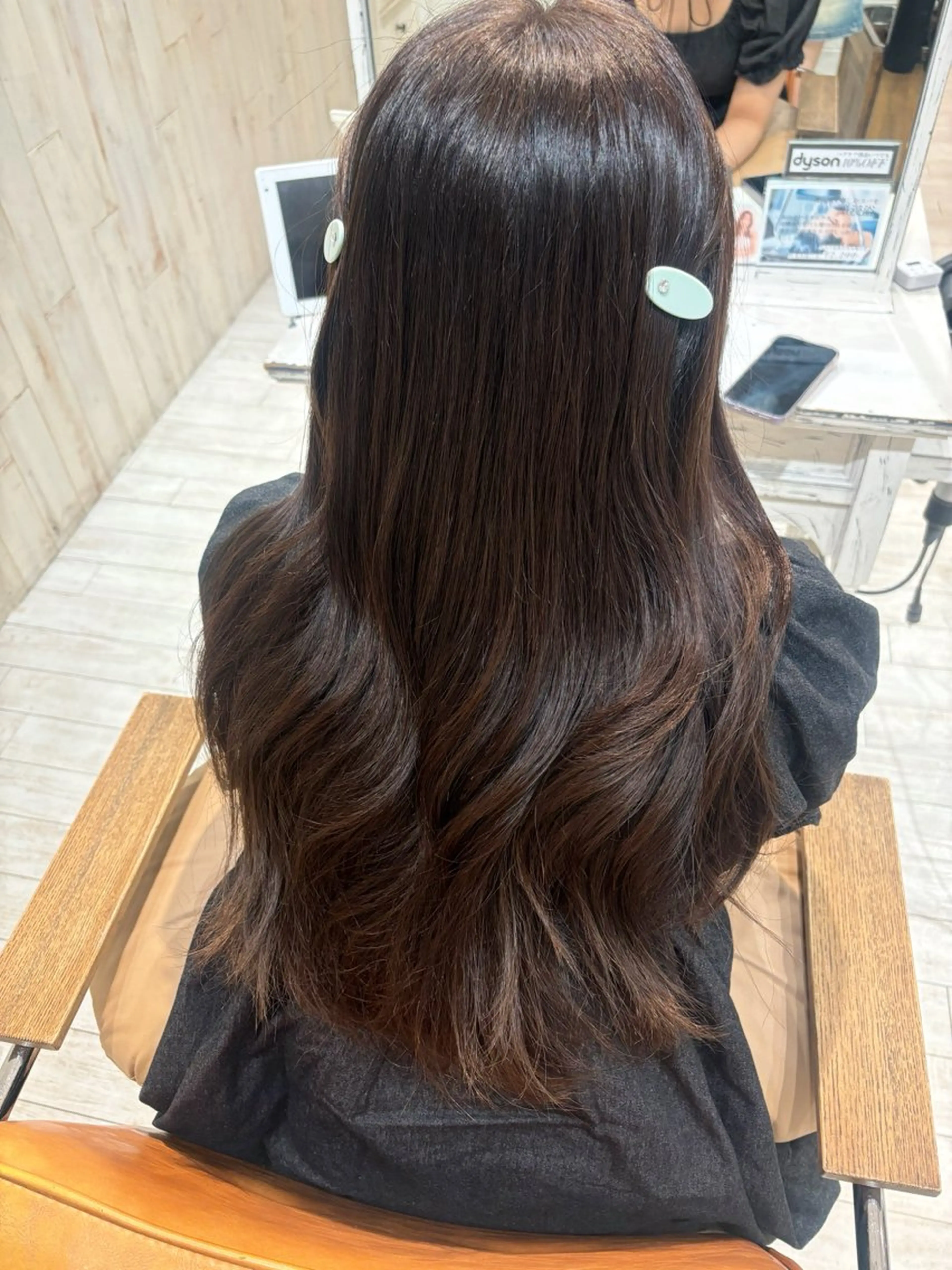 ロング ヘアカラー トリートメント レイヤーカット/ 透明感カラー🤍楓のヘアスタイル