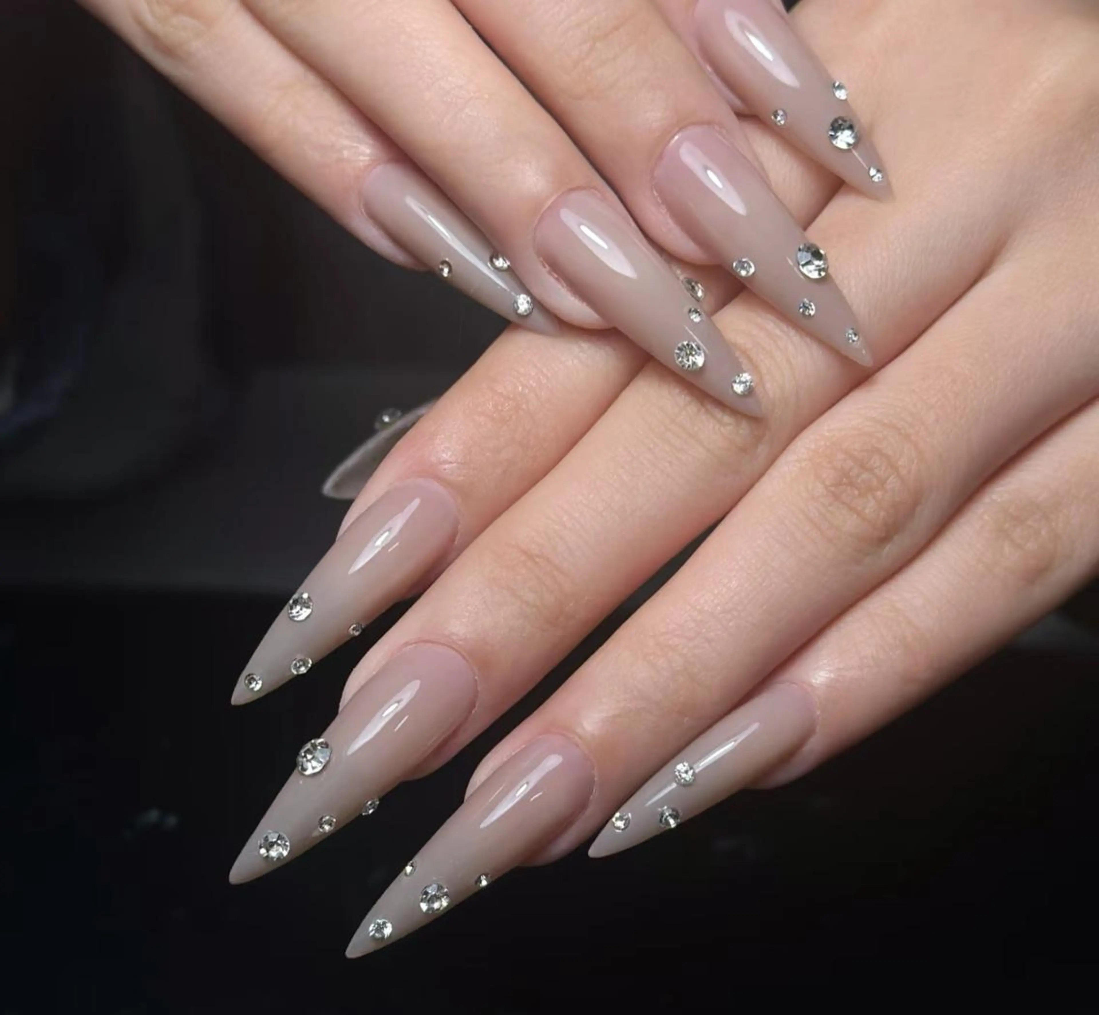 ネイル ハンドネイル エリ🫧 nail池袋東口のネイルデザイン