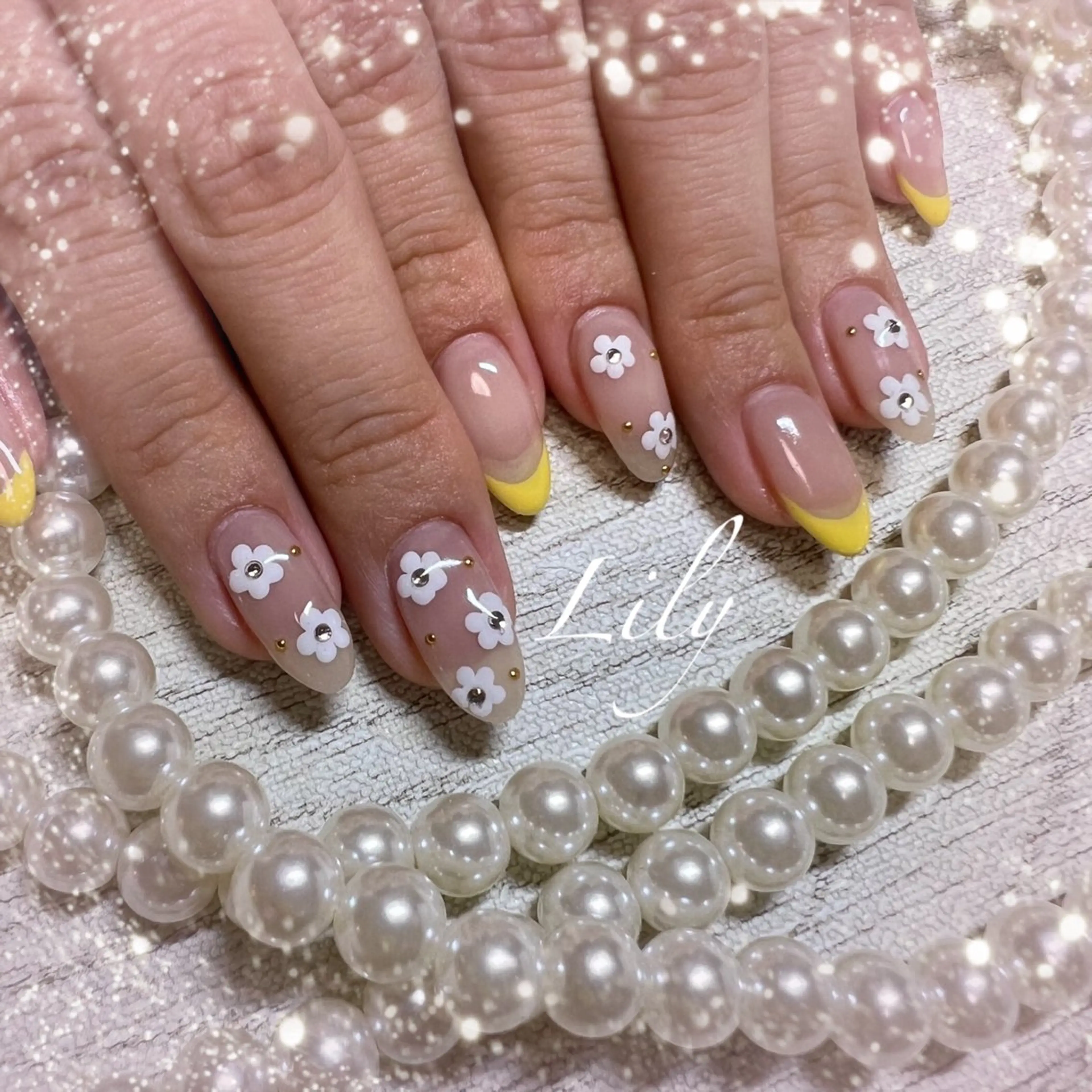 ネイル Lily*nail 🌻Mii🌻のネイルデザイン