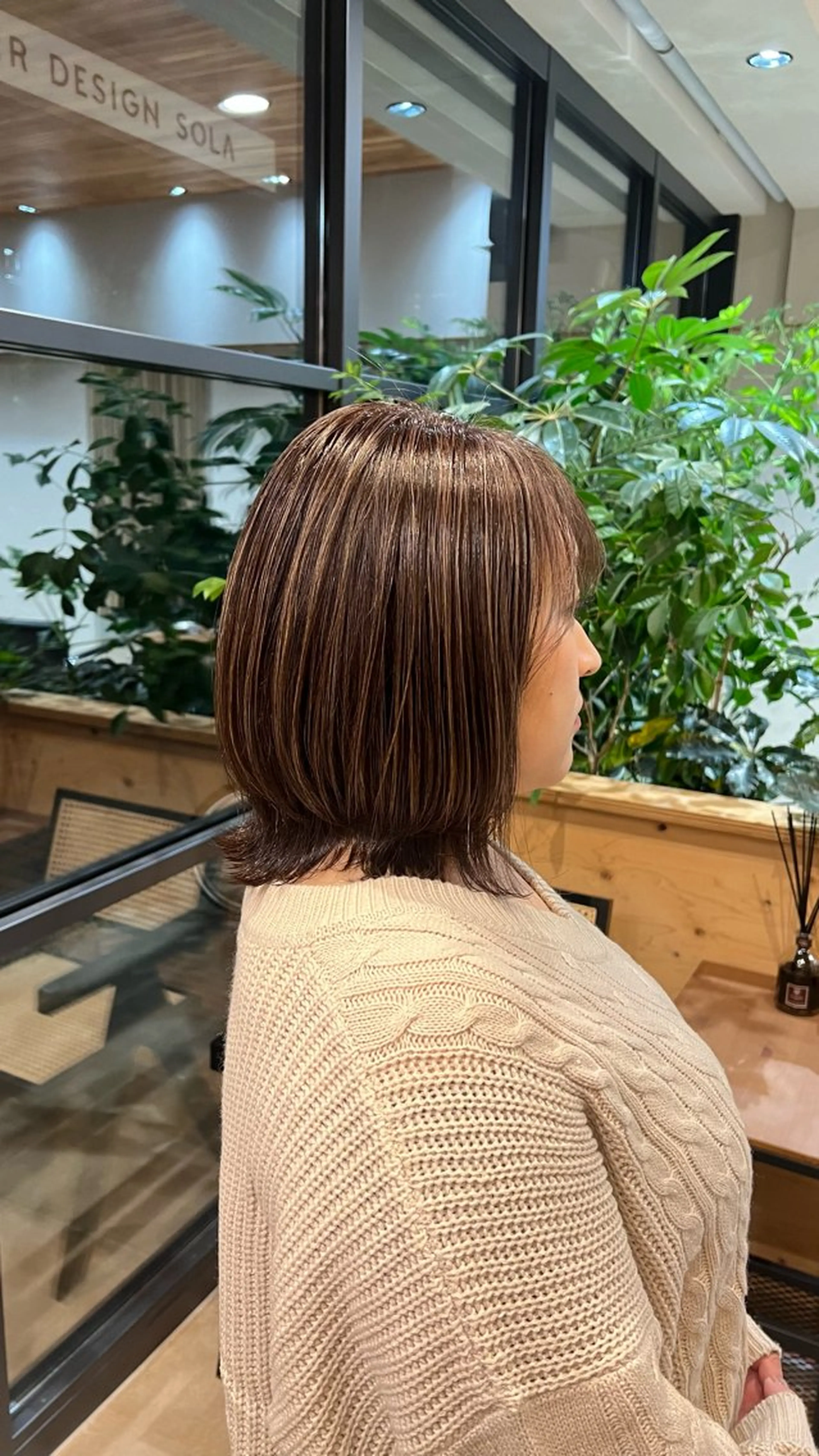 ミディアム 久屋大通/ 切りっぱなしボブのヘアスタイル