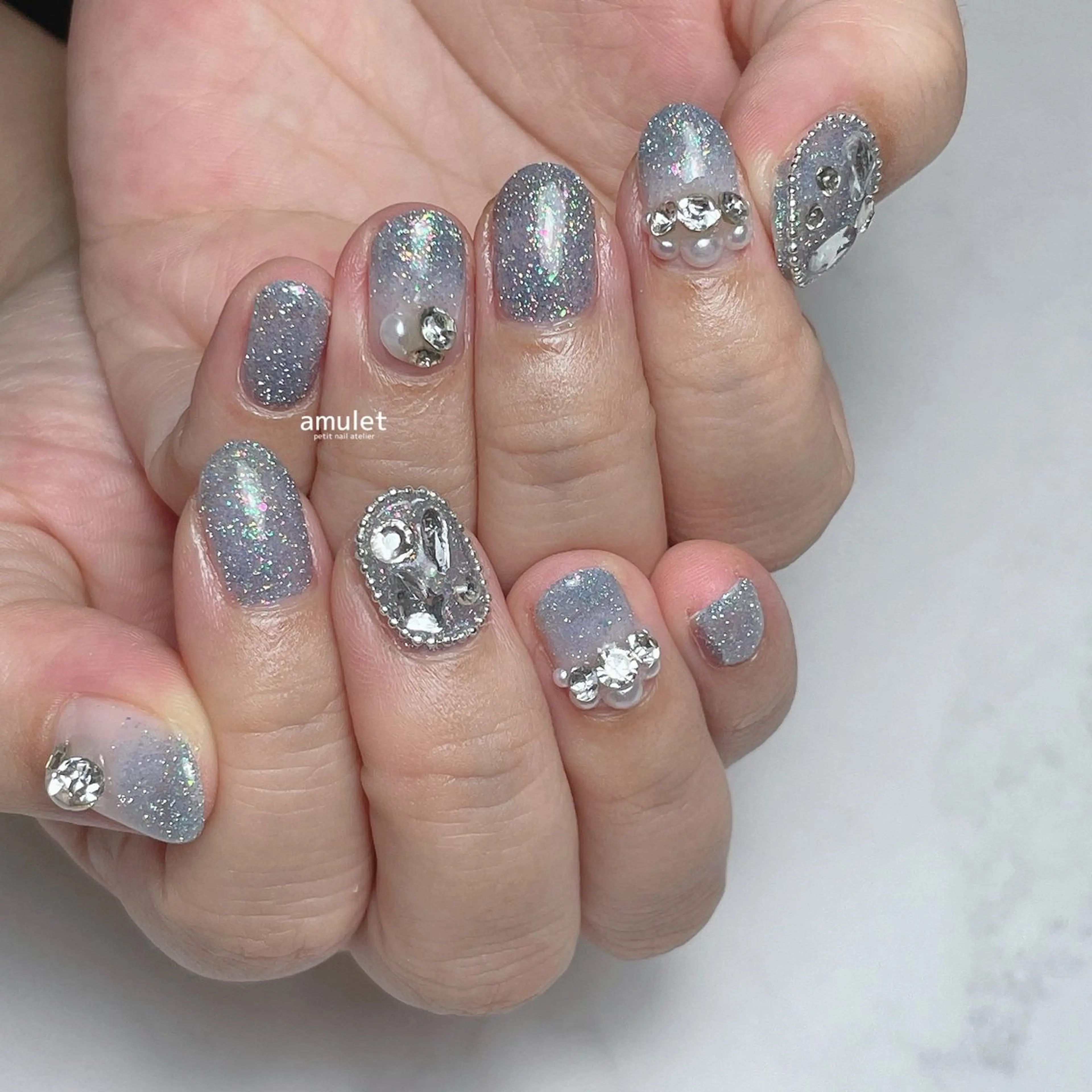ネイル ハンドネイル amulet TOMOMIのネイルデザイン
