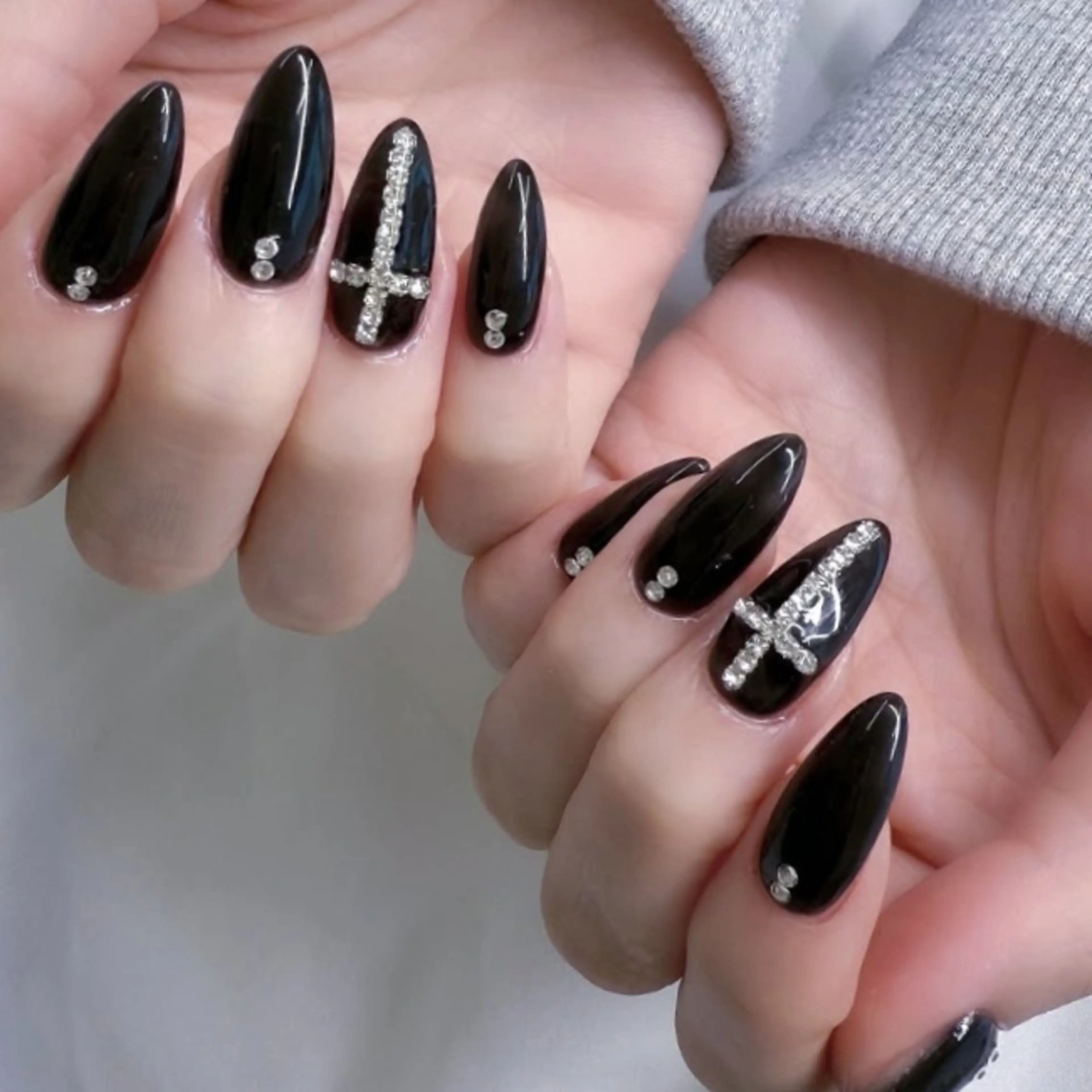 ネイル ハンドネイル E·U·B ネイル所属・横浜市中区曙町 E·U·Bネイルのネイルデザイン