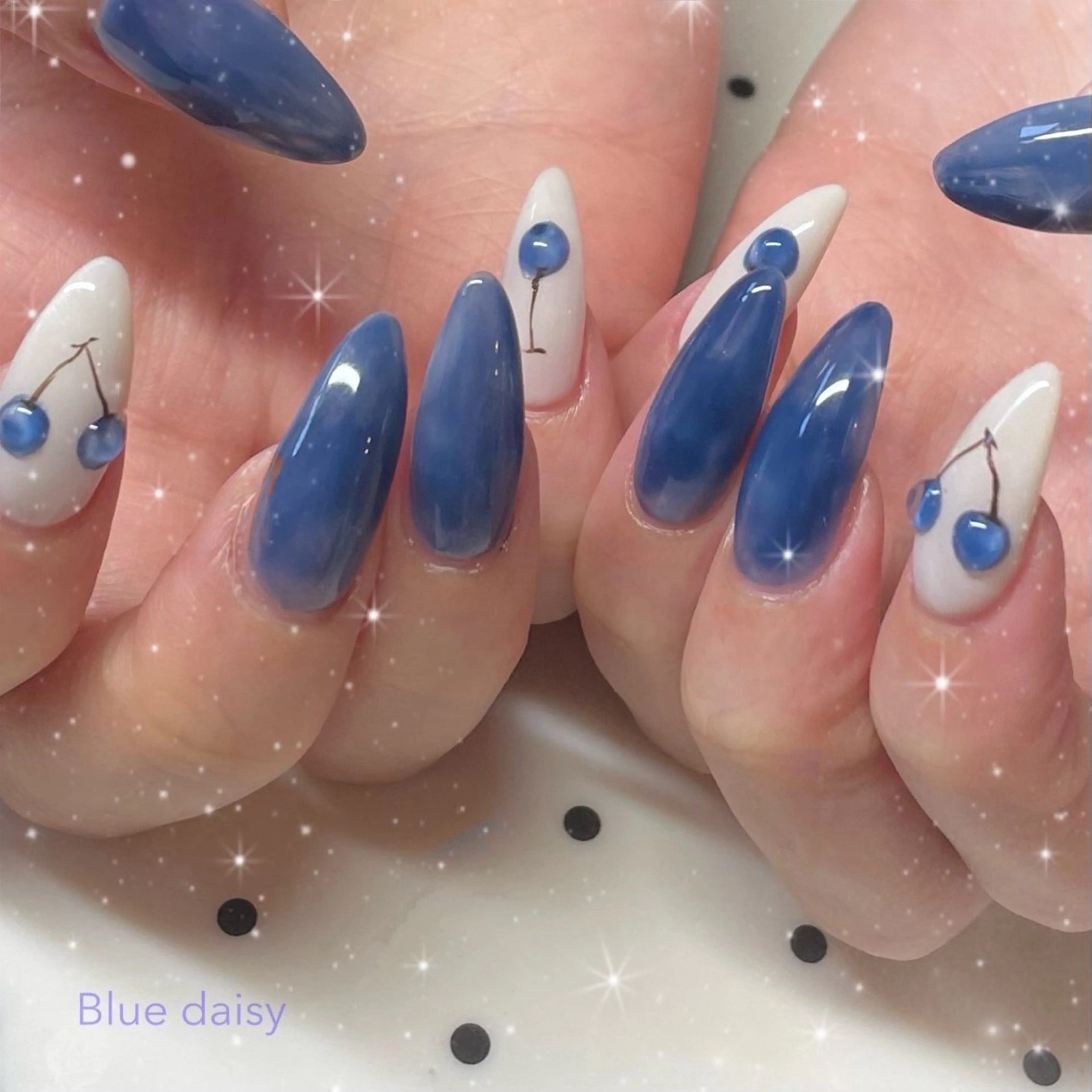ネイル ハンドネイル Blue daisy 栄本店のネイルデザイン