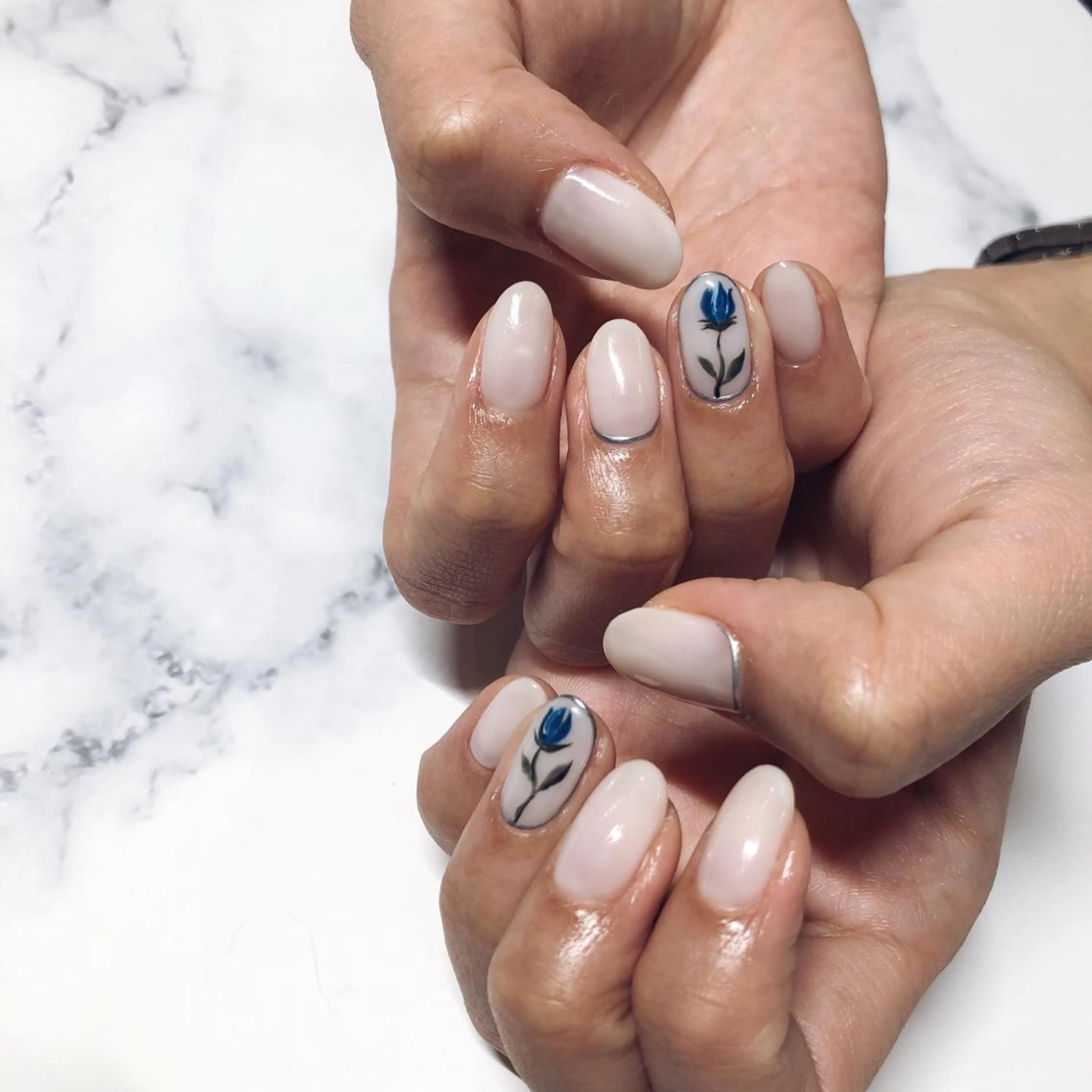 ネイル 🌞💜 KAORI 🌴のネイルデザイン