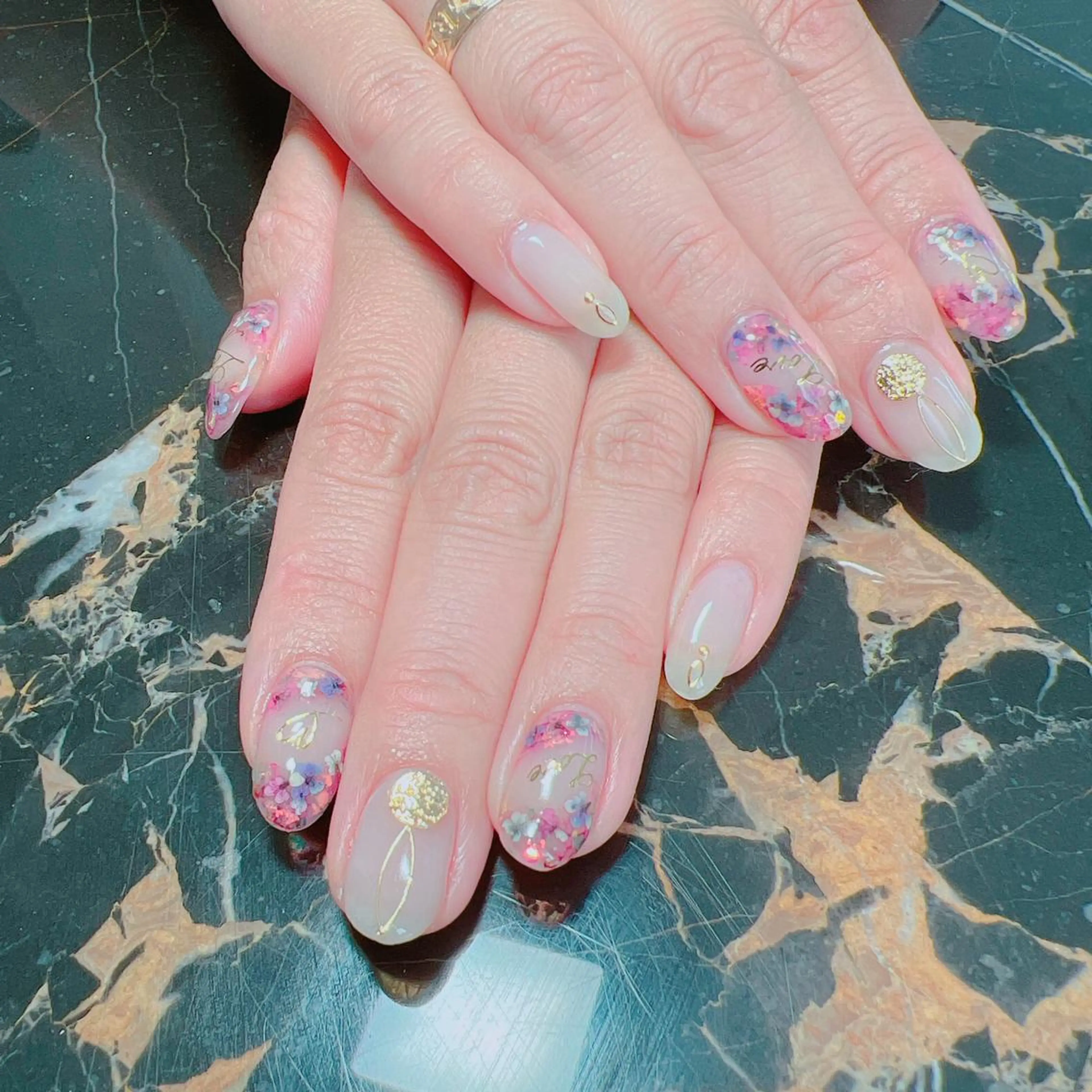 ネイル フラワーネイル 春ネイル ハンドネイル たきぐち みちこのネイルデザイン