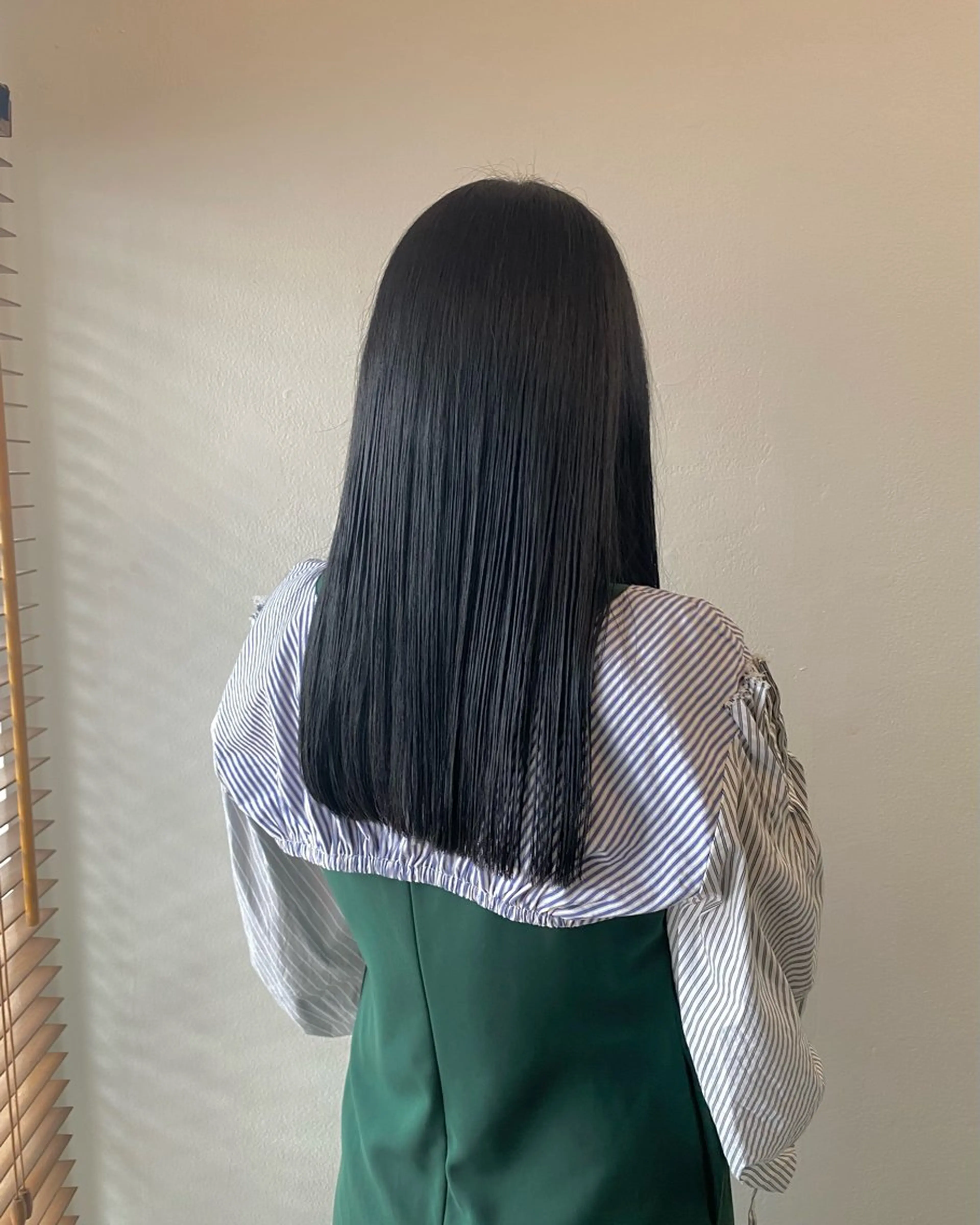 ロング カラー ヘアカラー Trico Antique【トリコアンティーク】所属・暗髪とオリーブ🌿 渡辺拓人のヘアスタイル