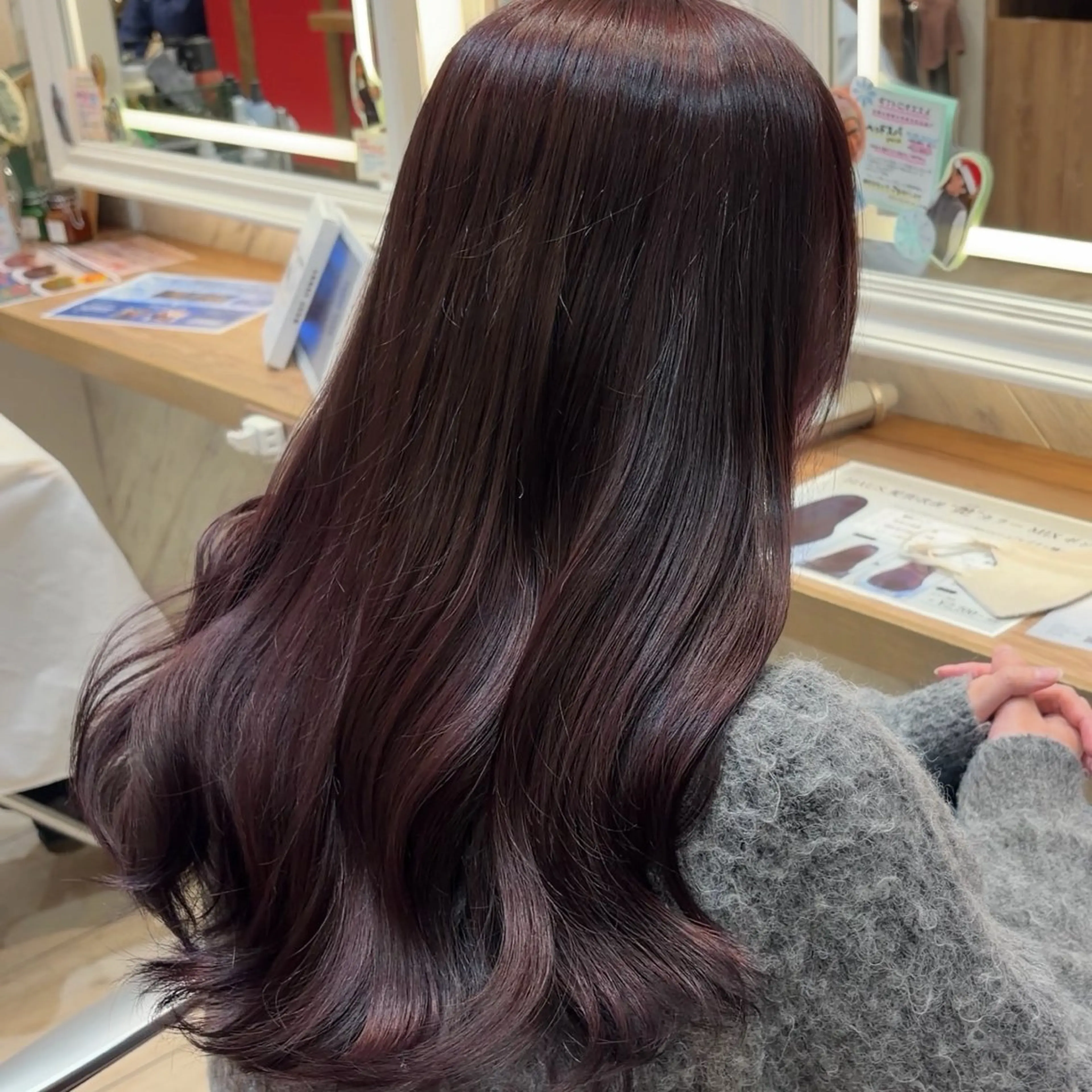 セミロング カラー ヘアカラー 横浜パーマ🌐メンズ 暖色カラーもえかのヘアスタイル