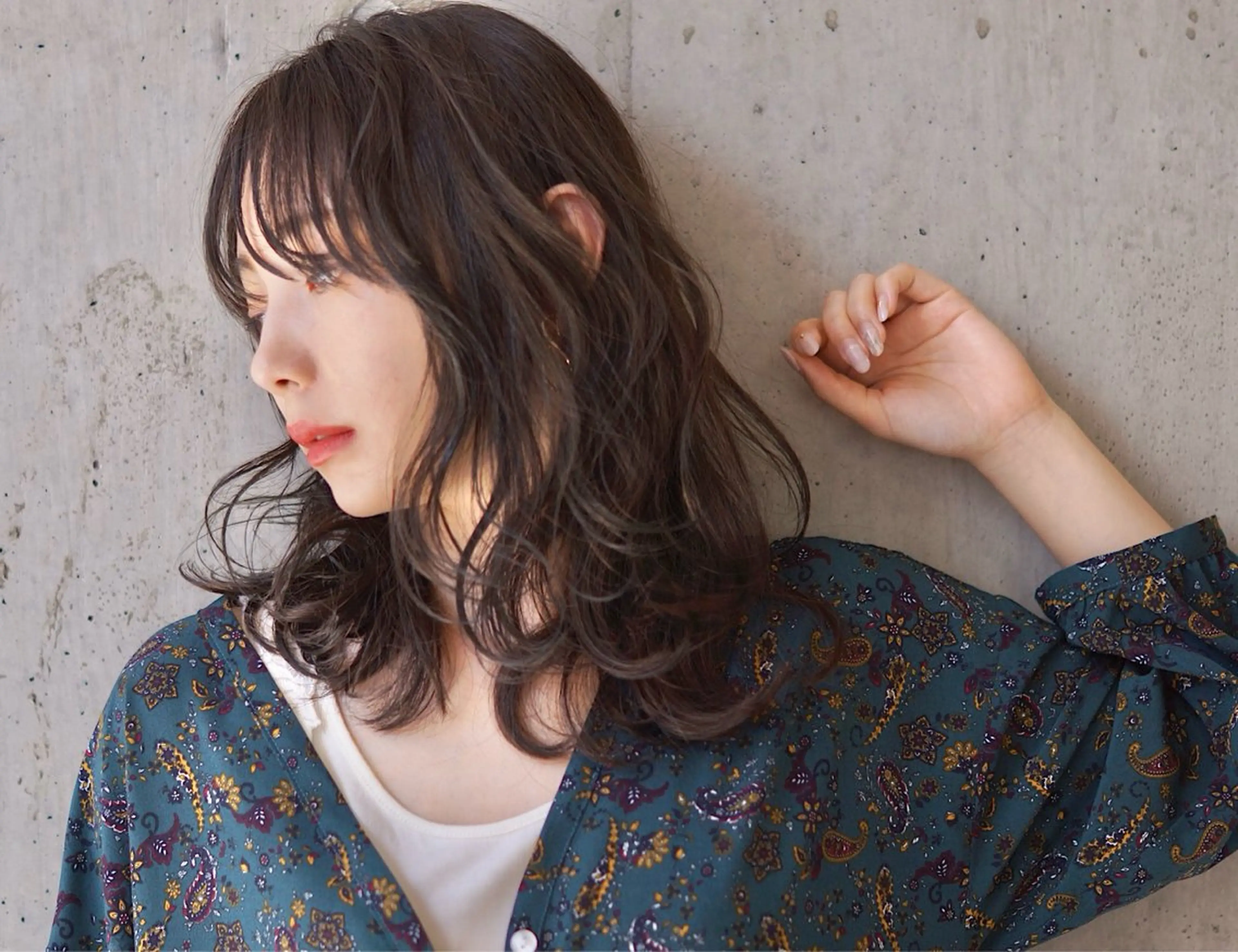 パーマ カット ヘアカラー 縮毛矯正 トリートメント hoNua. 栄/透明感カラーのヘアスタイル