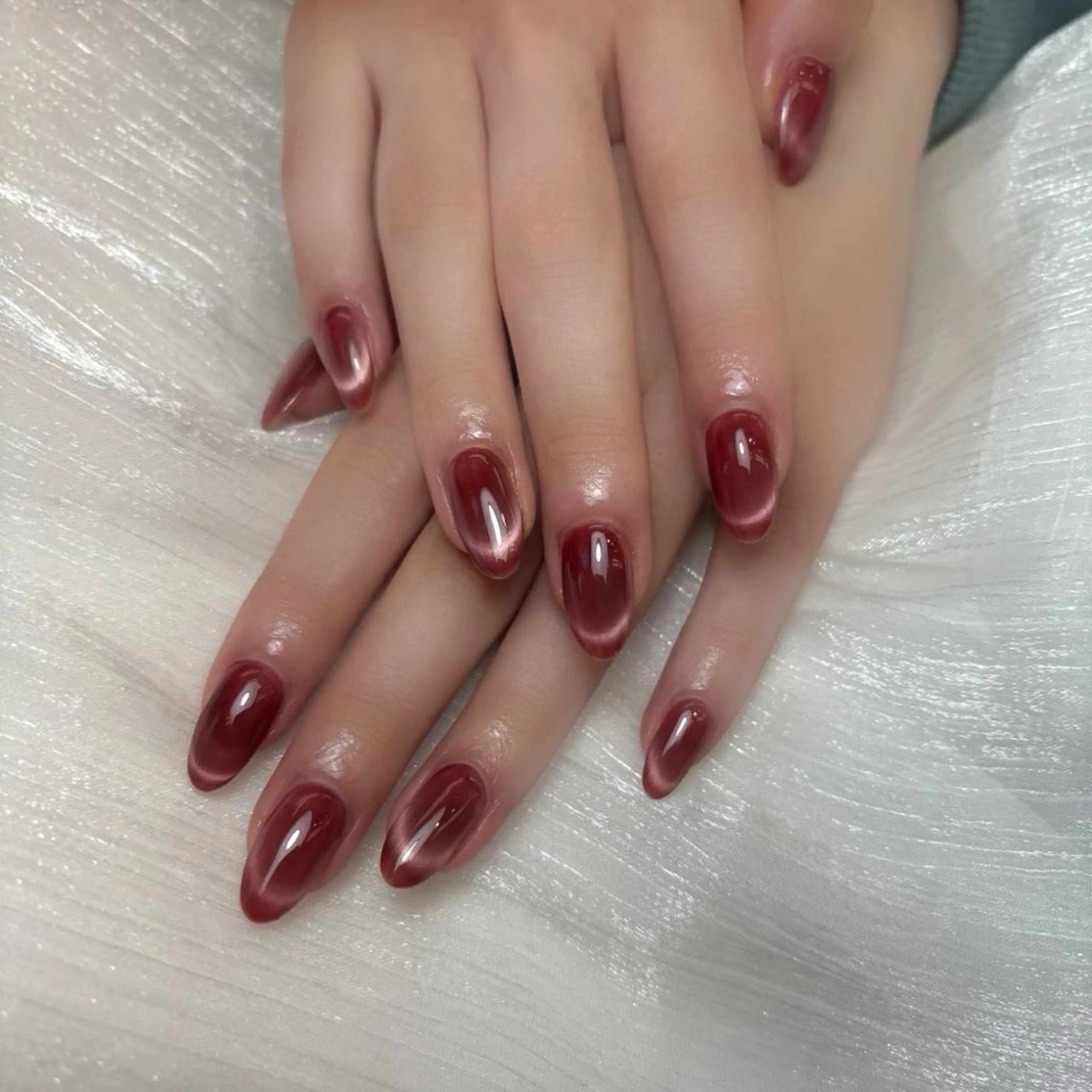 ネイル フレンチネイル マグネットネイル マグネットフレンチ Rosie Nail サロン南越谷のネイルデザイン