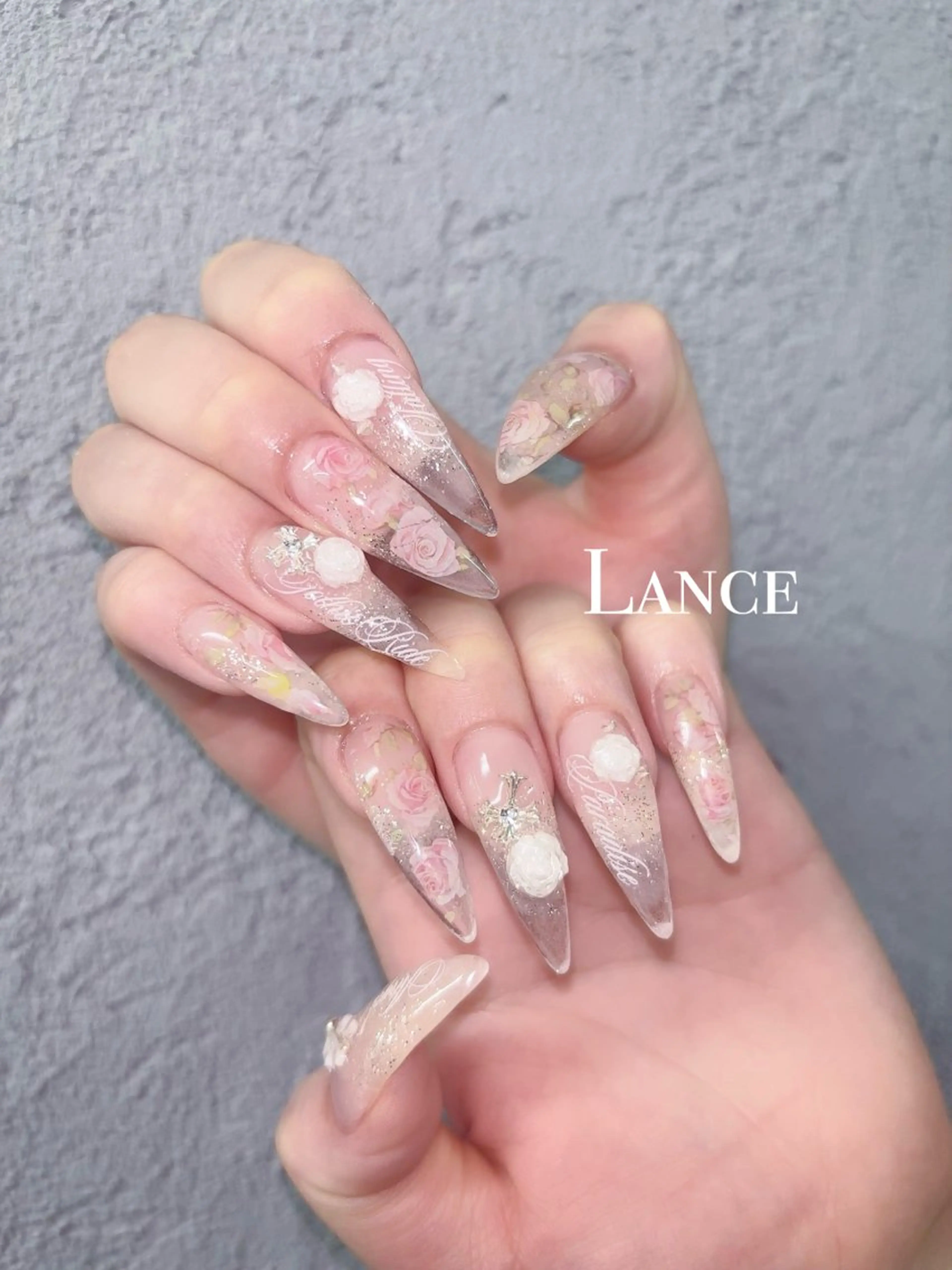 ネイル キラキラネイル 韓国ネイル 春ネイル ワンホンネイル ハンドネイル Lance nailのネイルデザイン