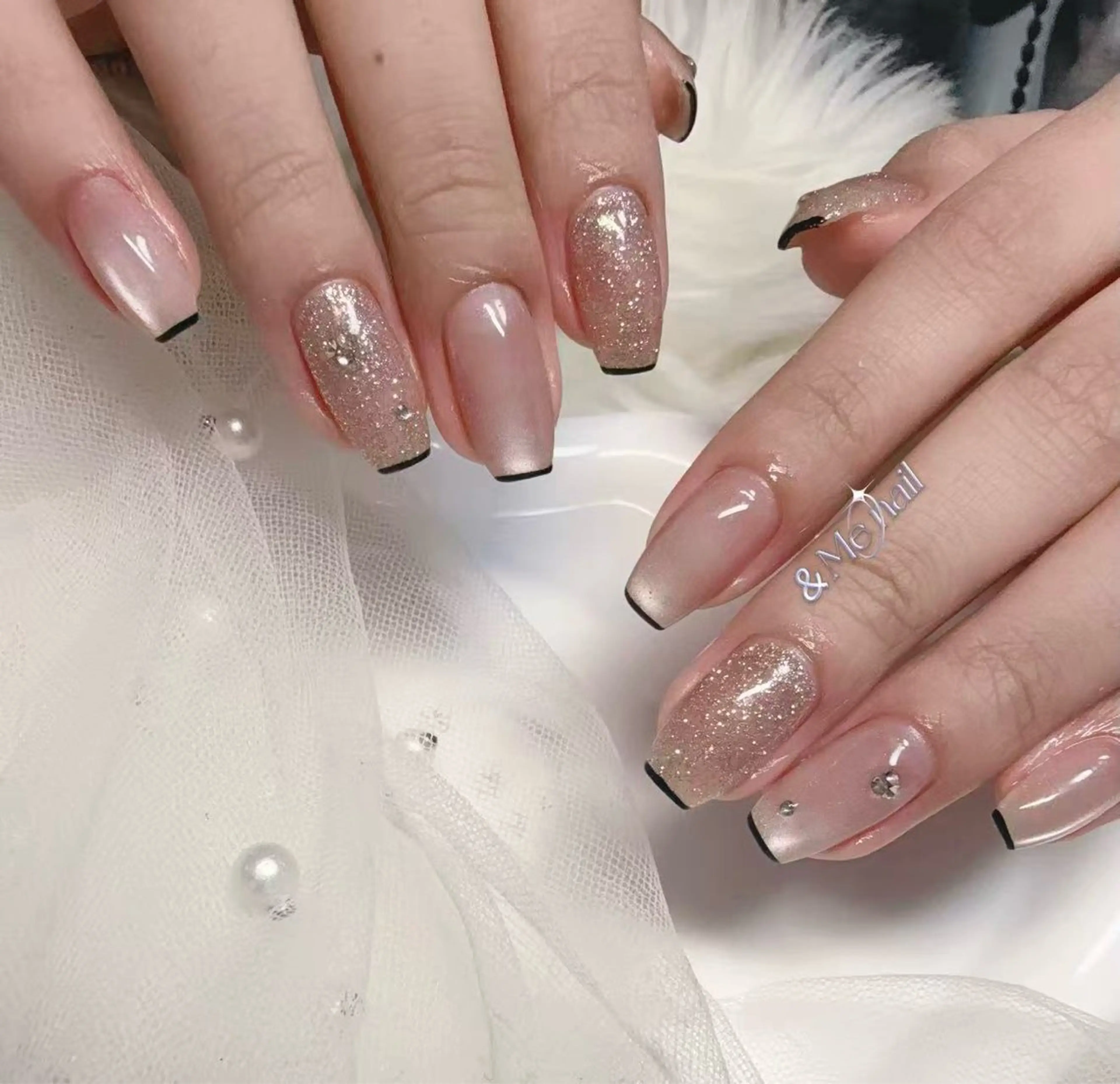 ネイル ハンドネイル &ME makiのネイルデザイン