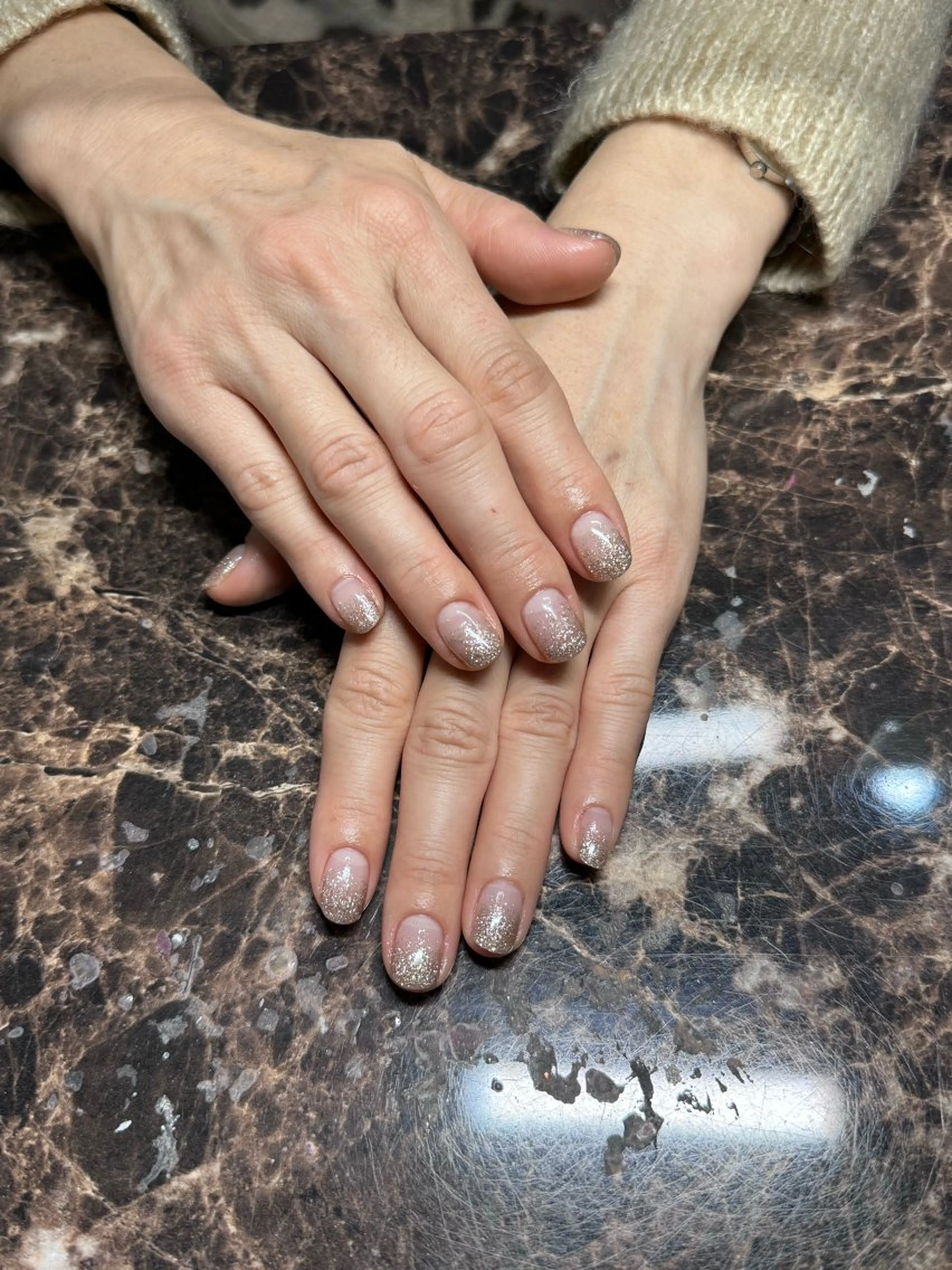 ネイル グラデーション ラメ(グリッター) ラメグラデーション IROHA NAIL Mihoのネイルデザイン