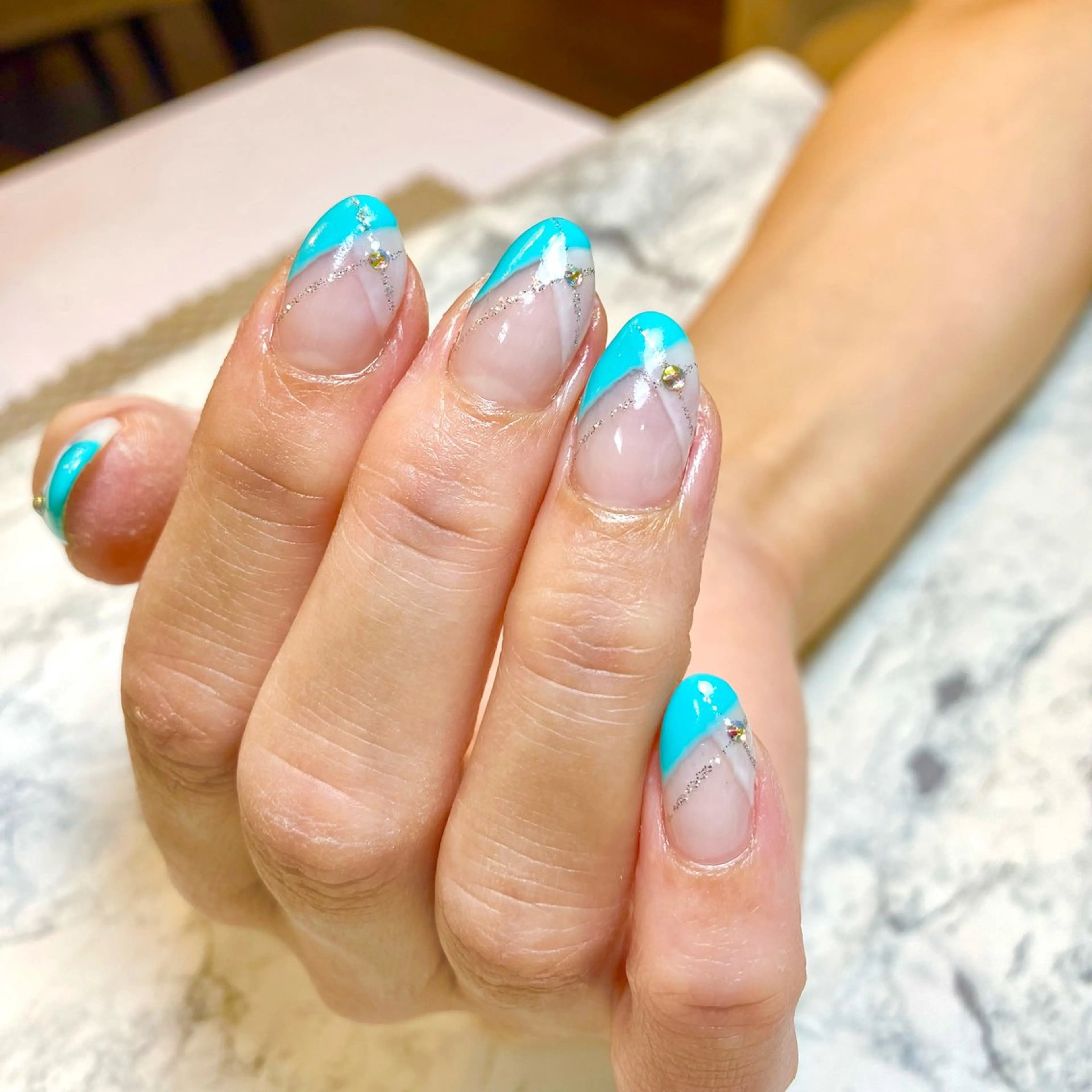 ネイル M’s + エムズプラスのネイルデザイン