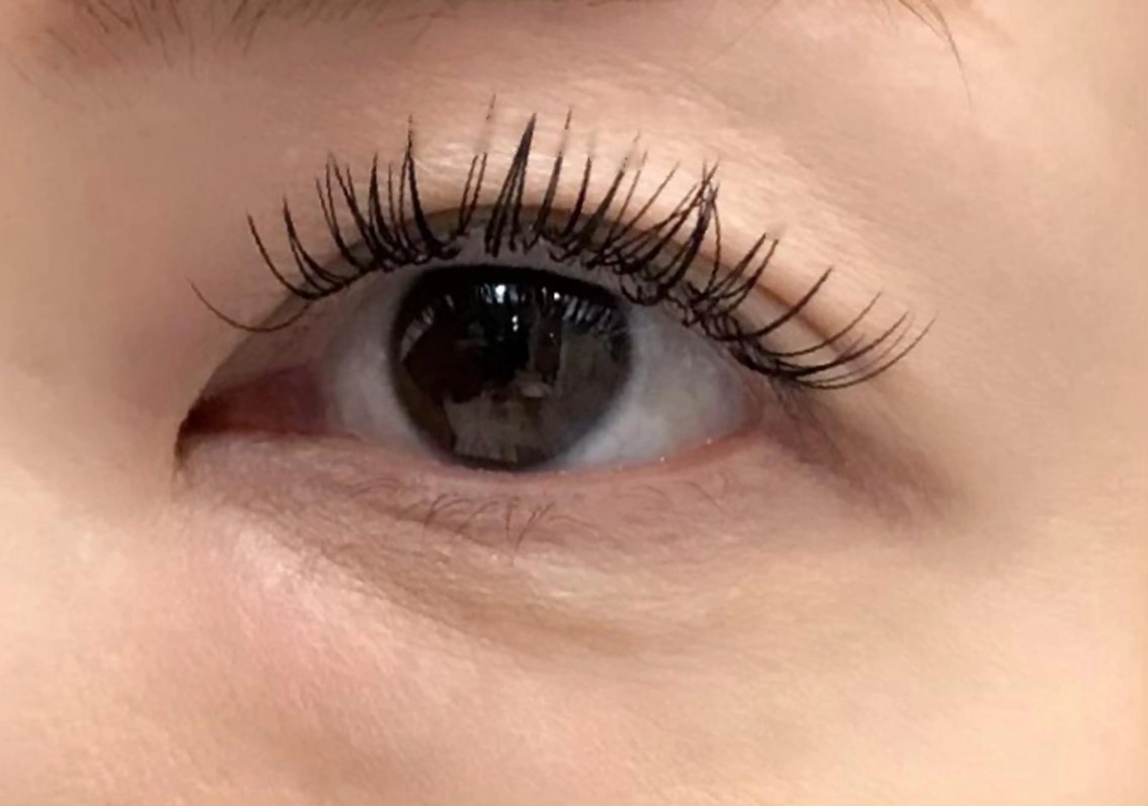 マツエク・マツパ 岡田詩織 MODE Ks松原店のヘアスタイル