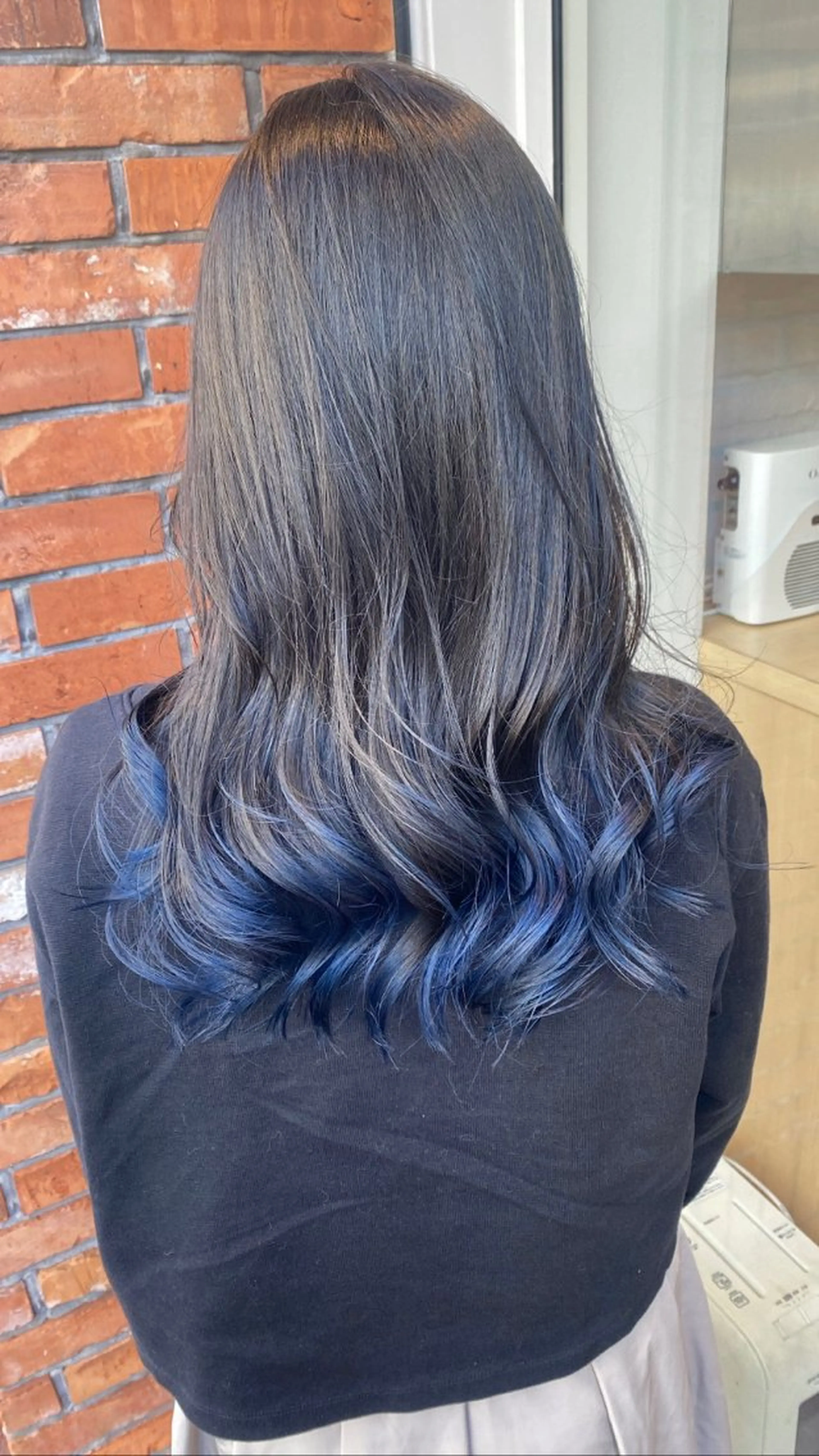 セミロング カラー ヘアカラー Ida Akaneのヘアスタイル