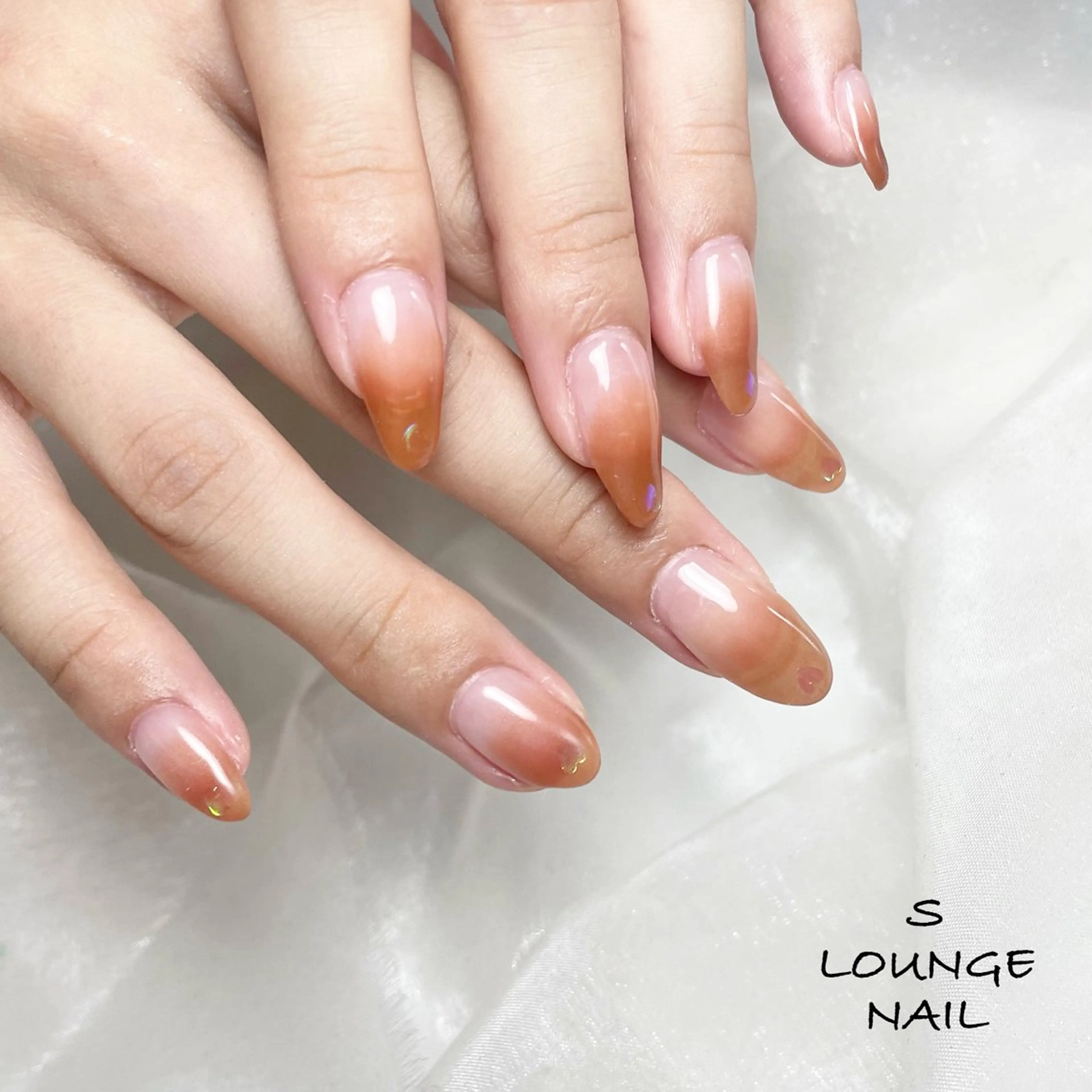 ネイル グラデーション ハンドネイル フットネイル S LOUNGE NAIL所属・パーツたくさん🍓 SUMIのネイルデザイン