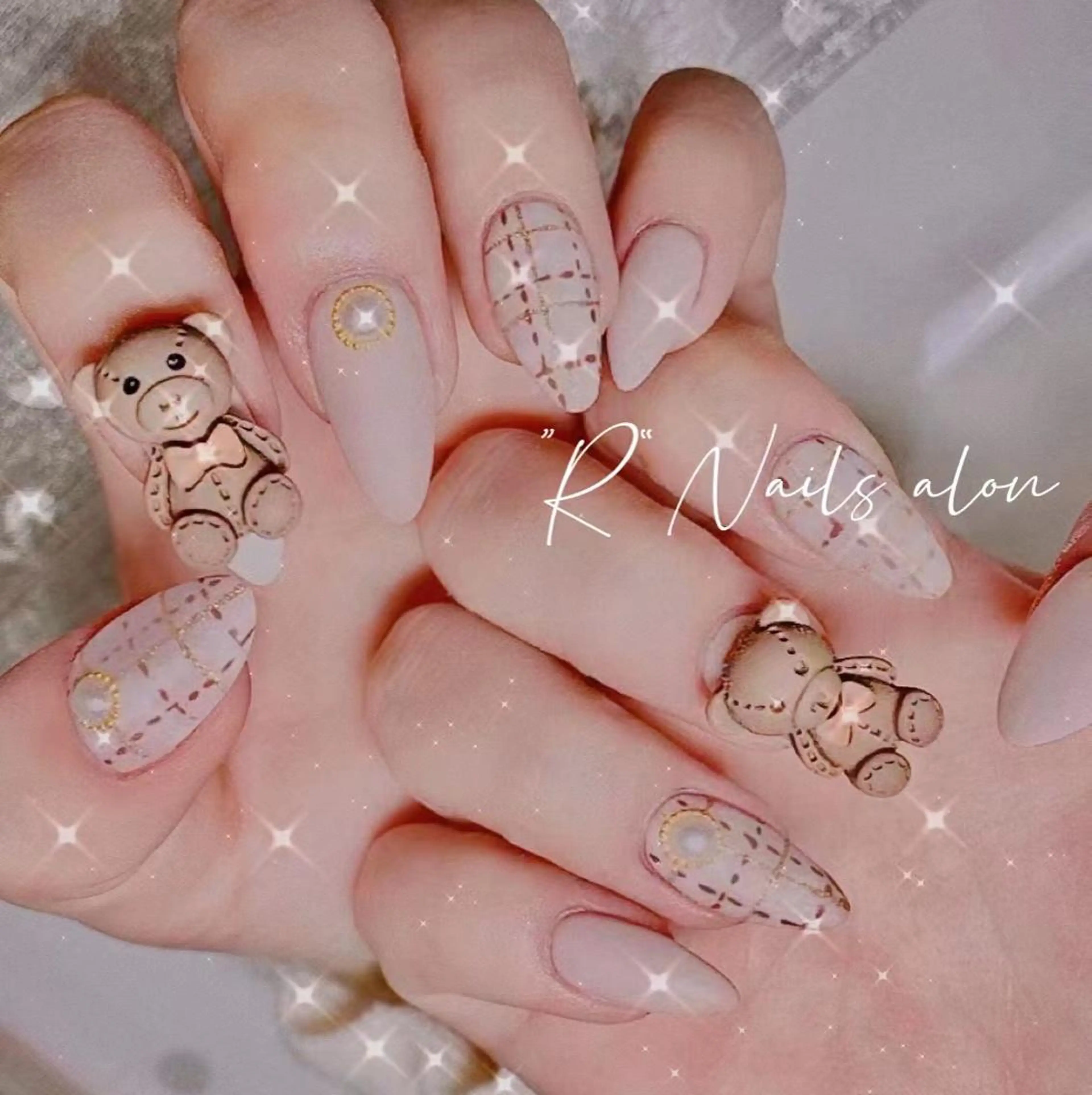 ネイル R salonのネイルデザイン