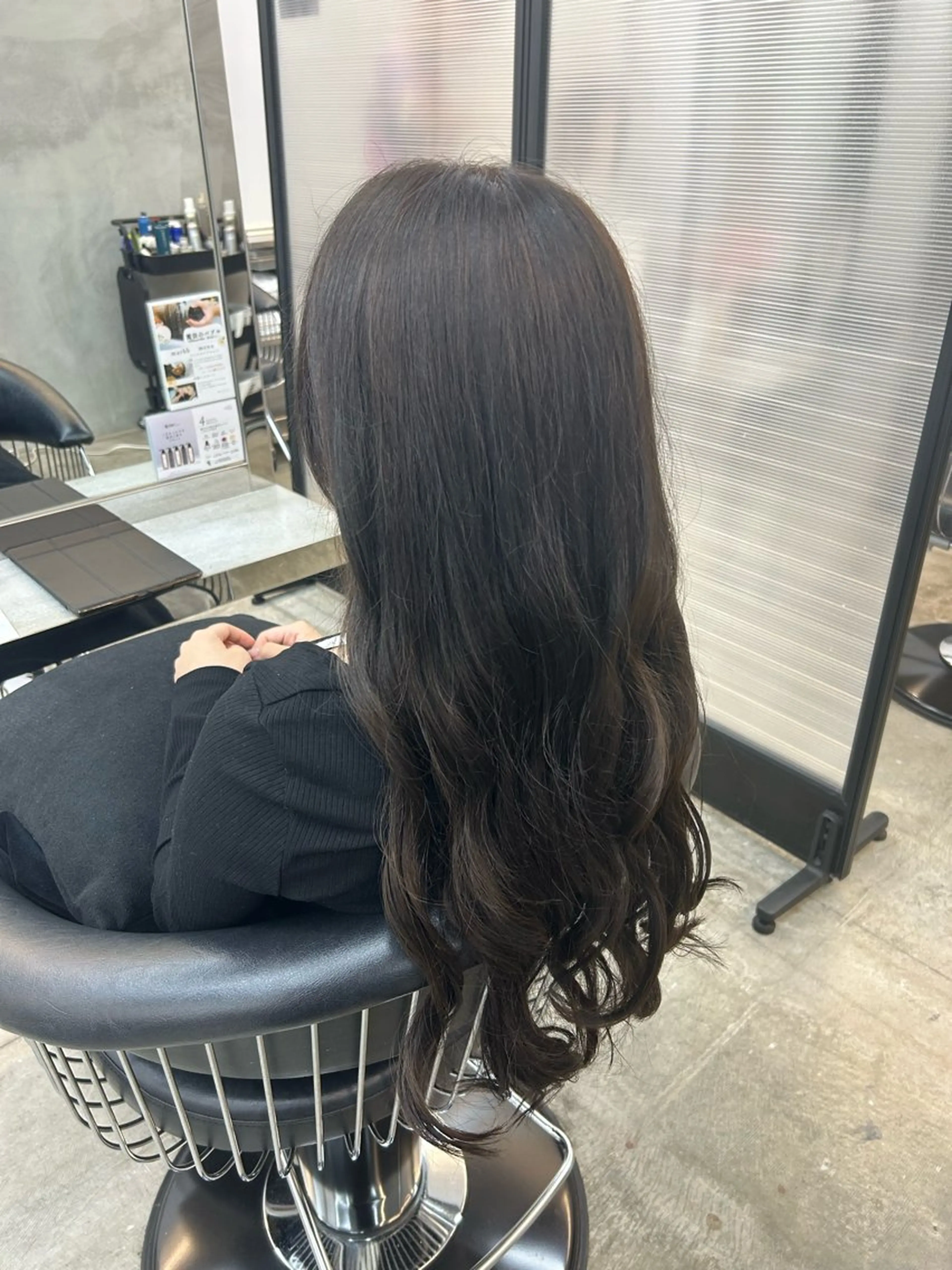 ロング カラー 鈴木 杏奈のヘアスタイル