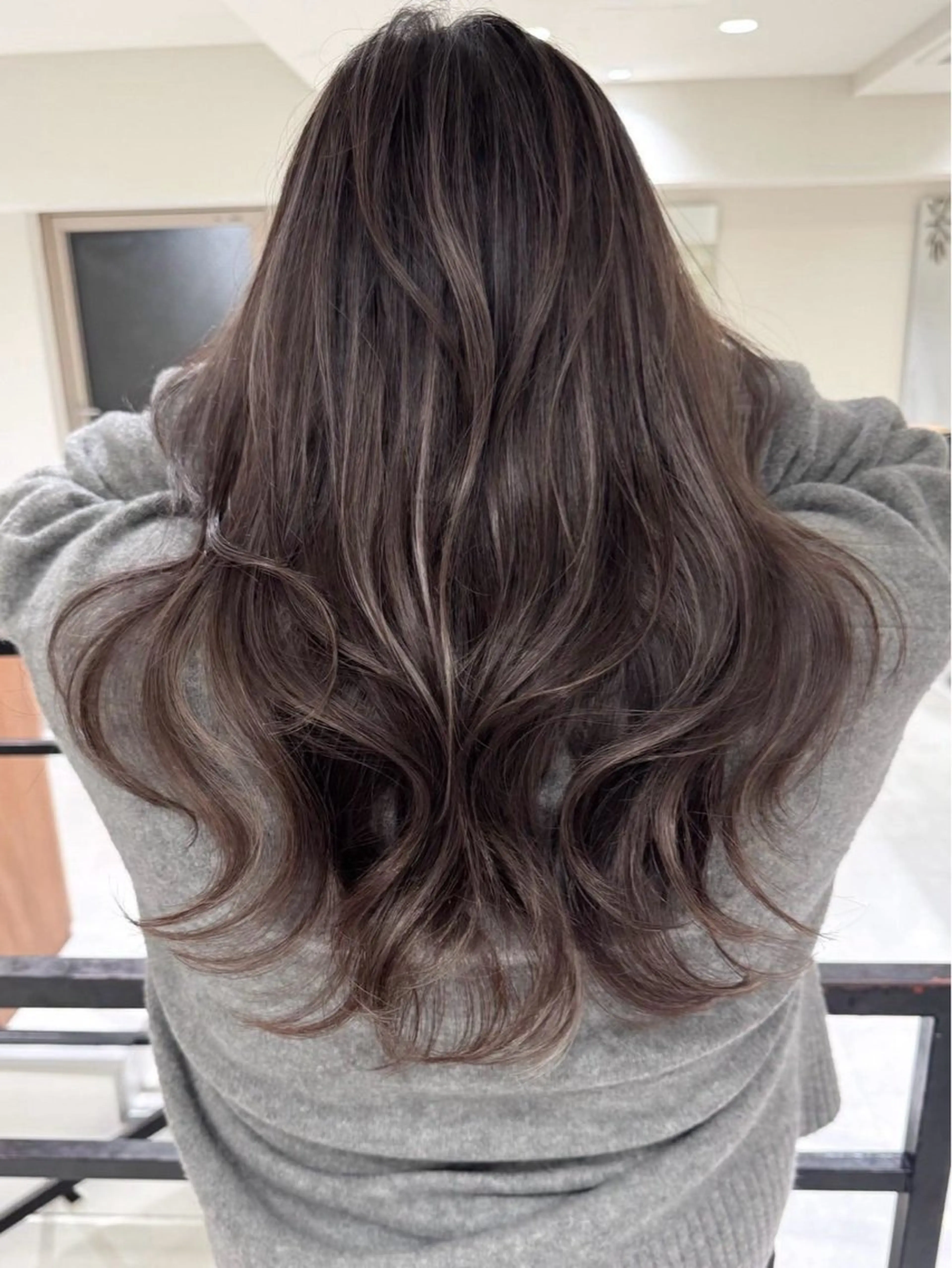 ミディアム ショートボブ ボブ ハイライト 髪質改善 レイヤーカット ヘアカラー トリートメント JILBLAN京都 ショート/ハイライトのヘアスタイル