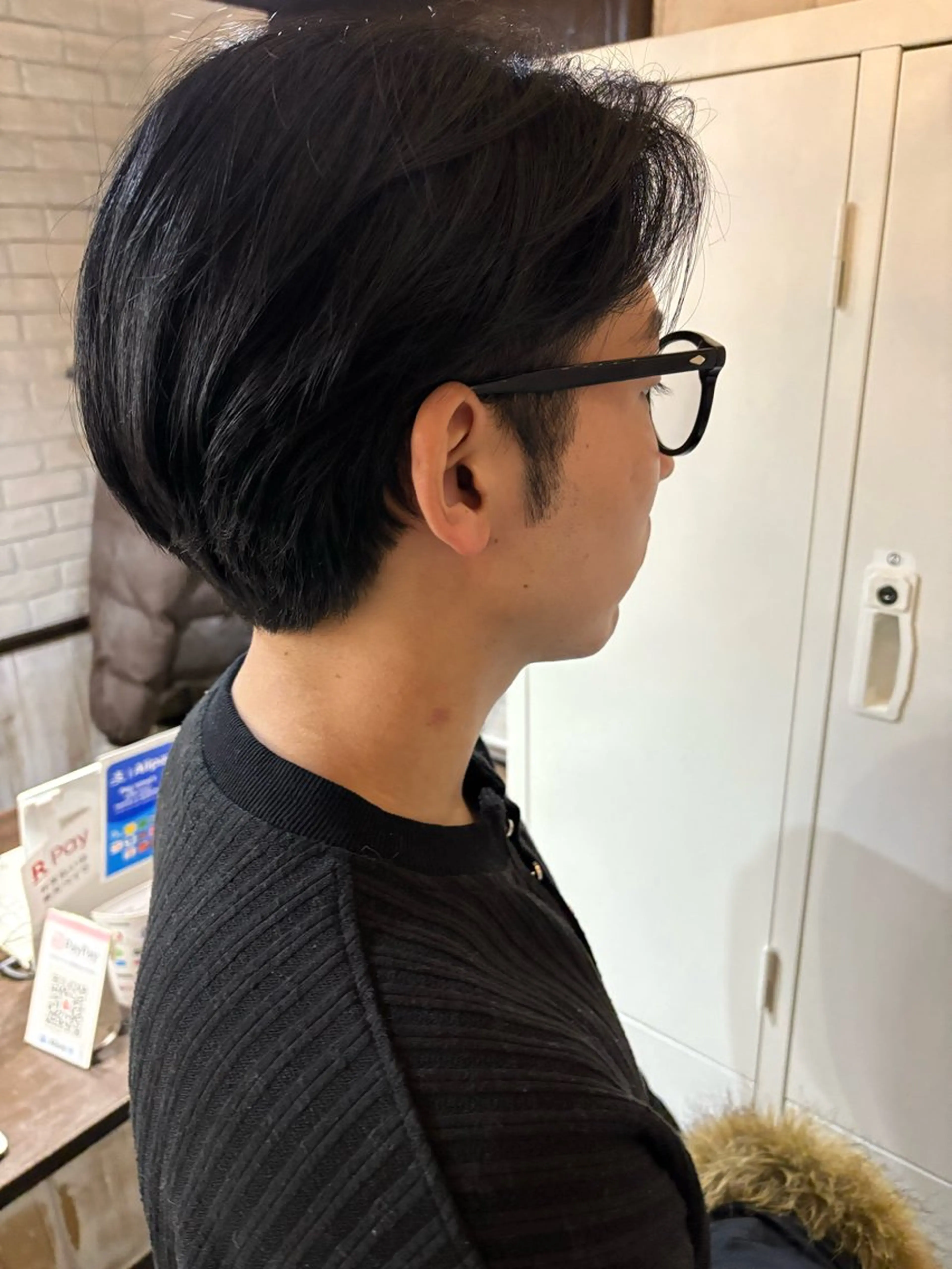 カラー 黒髪 いとう なぎのヘアスタイル