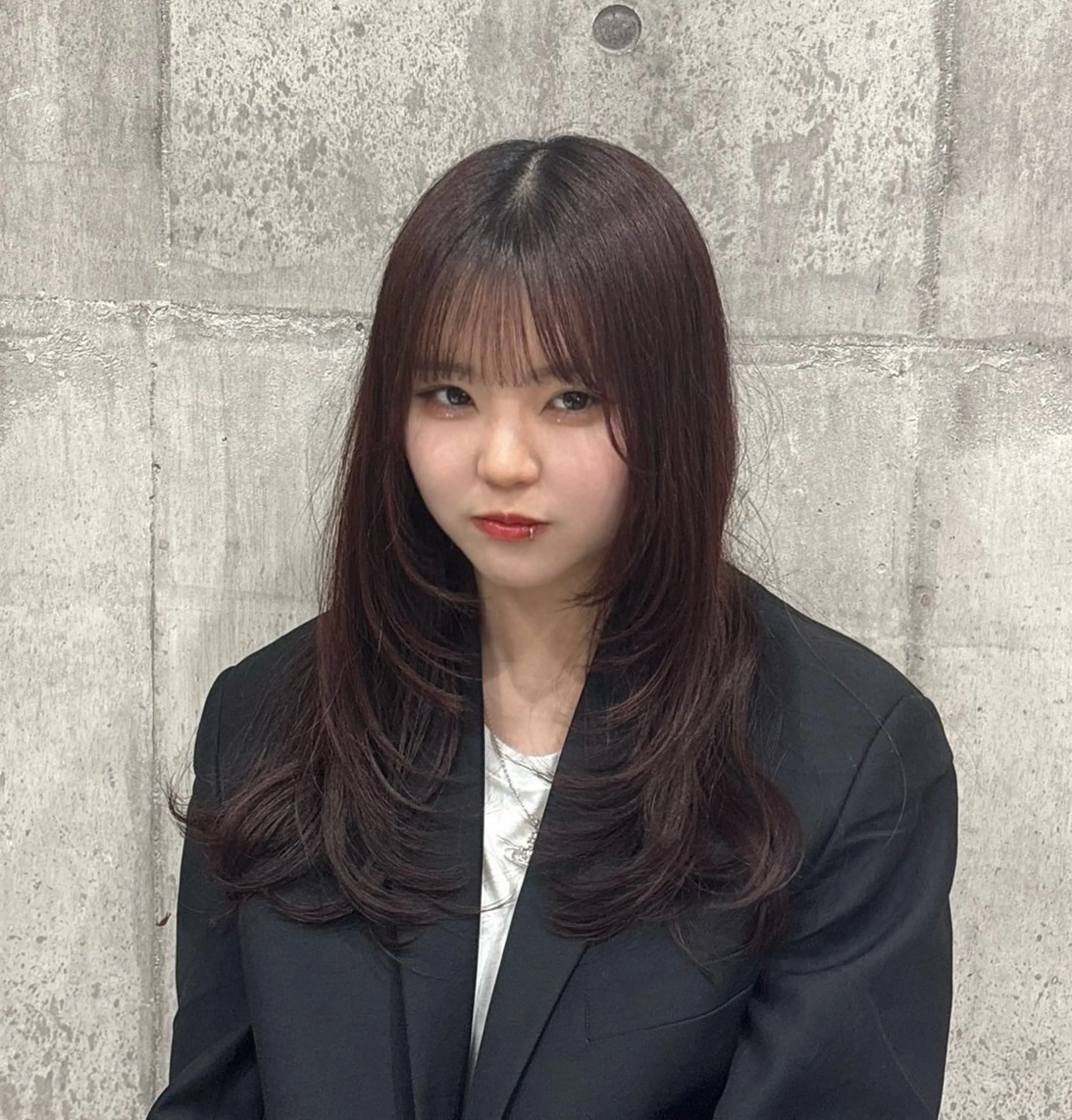 🦋ミニモ期間限定🦋 韓国風のツヤ髪へ🎶ご新規様大人気✨カット➕艶カラー➕3stepトリートメント🫧の写真