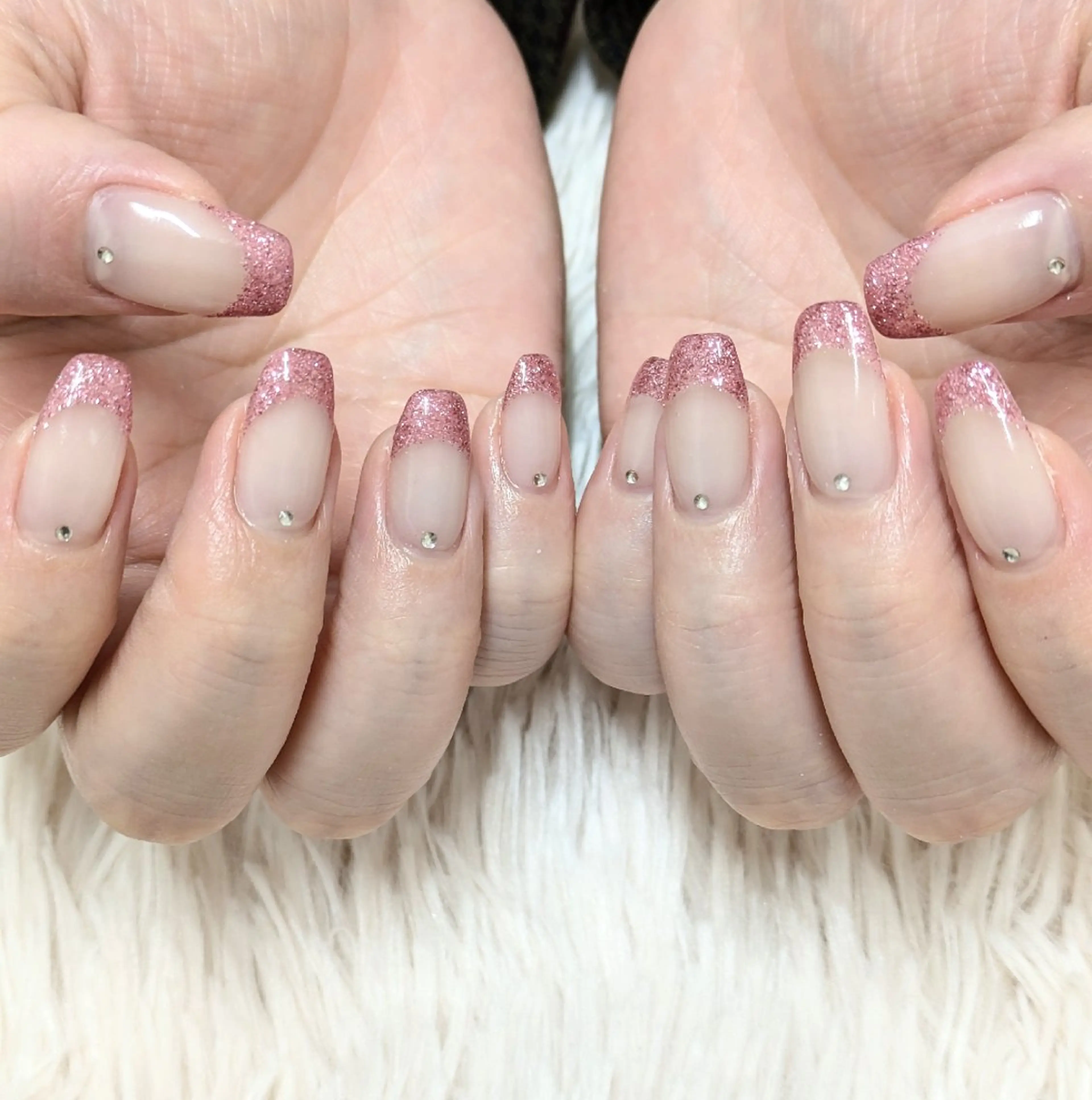 ネイル 會田 瑠衣のネイルデザイン