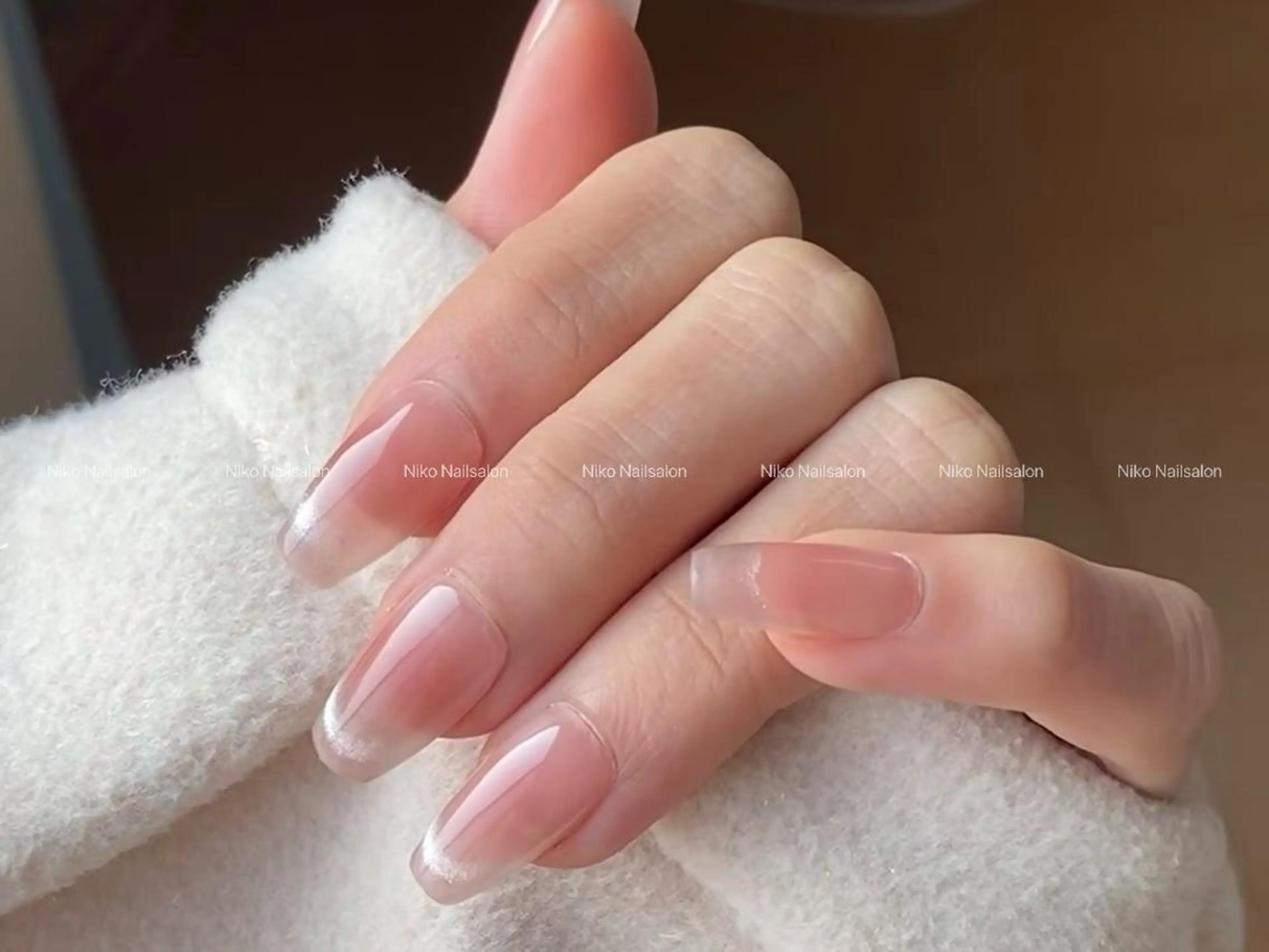 ネイル 長さ出し フットネイル フレンチネイル ジェルネイル ガラスフレンチ Nikoネイルサロン 本八幡店のネイルデザイン