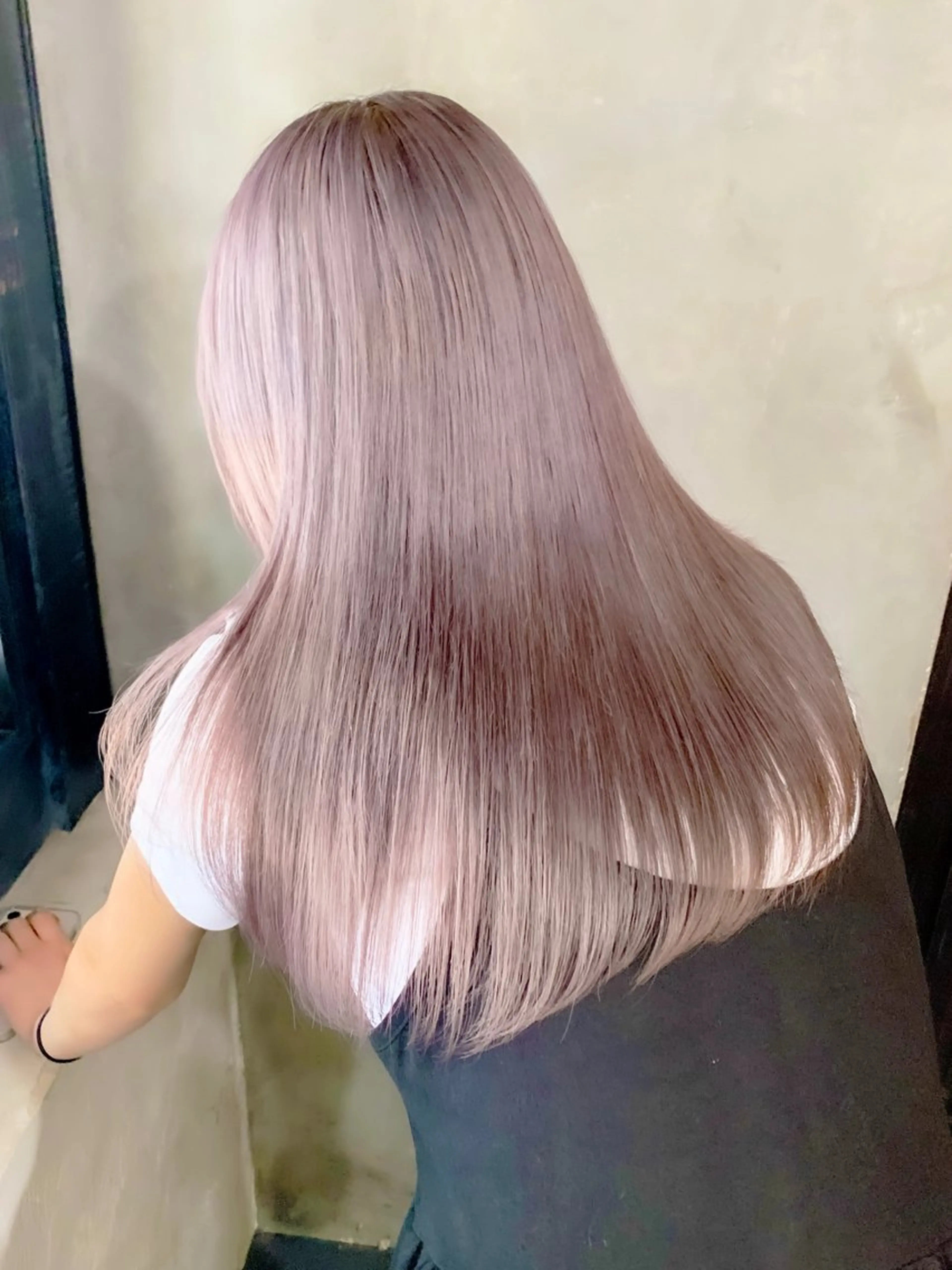 ロング ハイトーン🫧艶髪 MAIKAのヘアスタイル