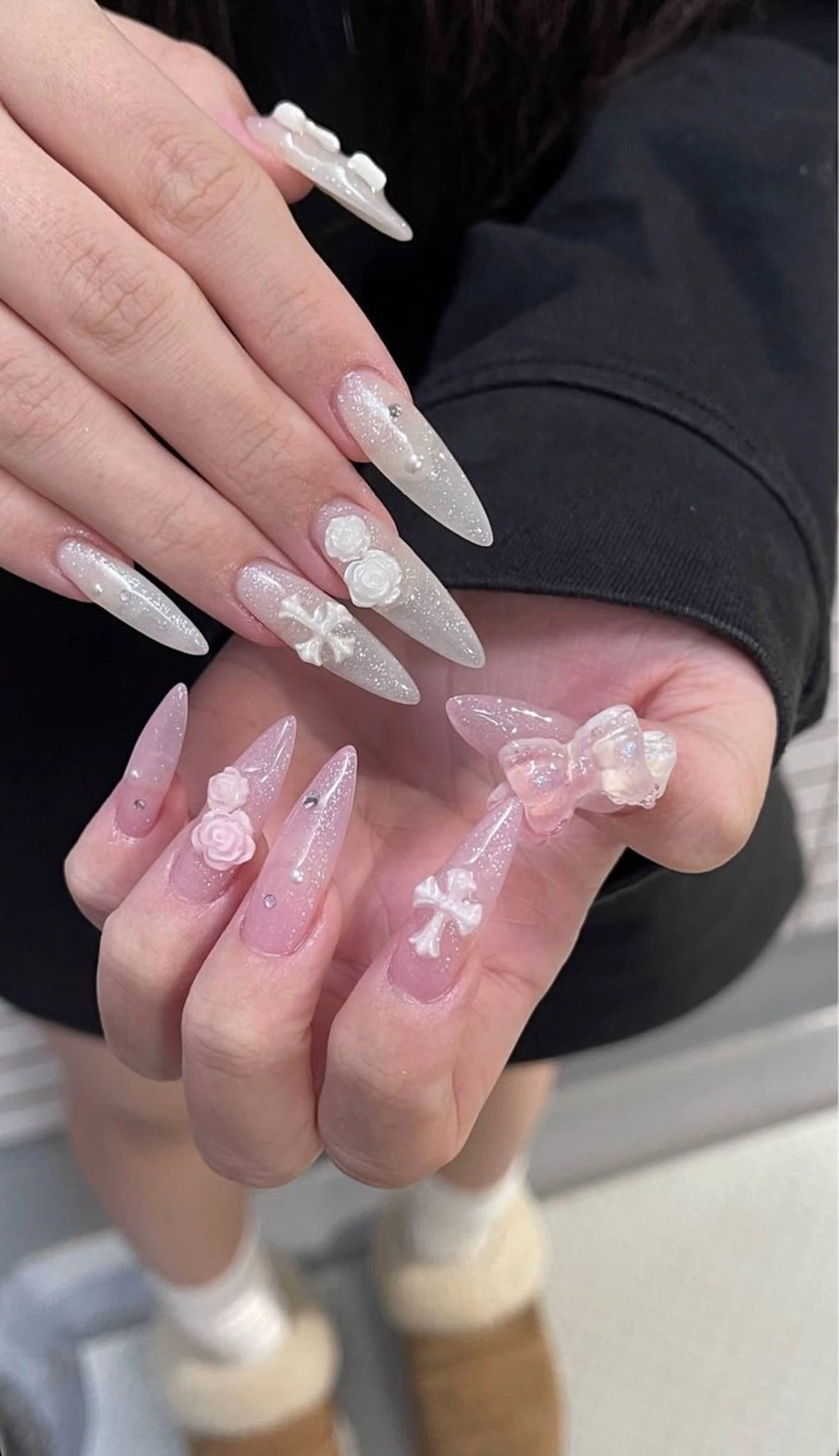 ネイル フレンチネイル ジェルネイル マグネットネイル 持ち込み ニュアンスネイル ハンドネイル Ribbonnail salonのネイルデザイン
