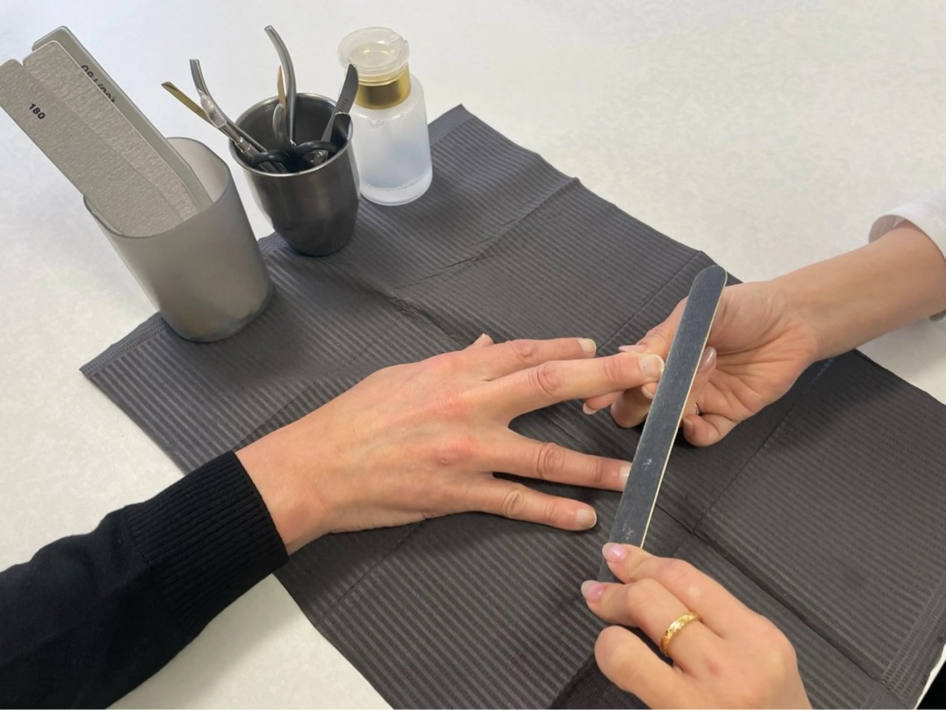 メンズ ネイル GENTY men'snailのネイルデザイン