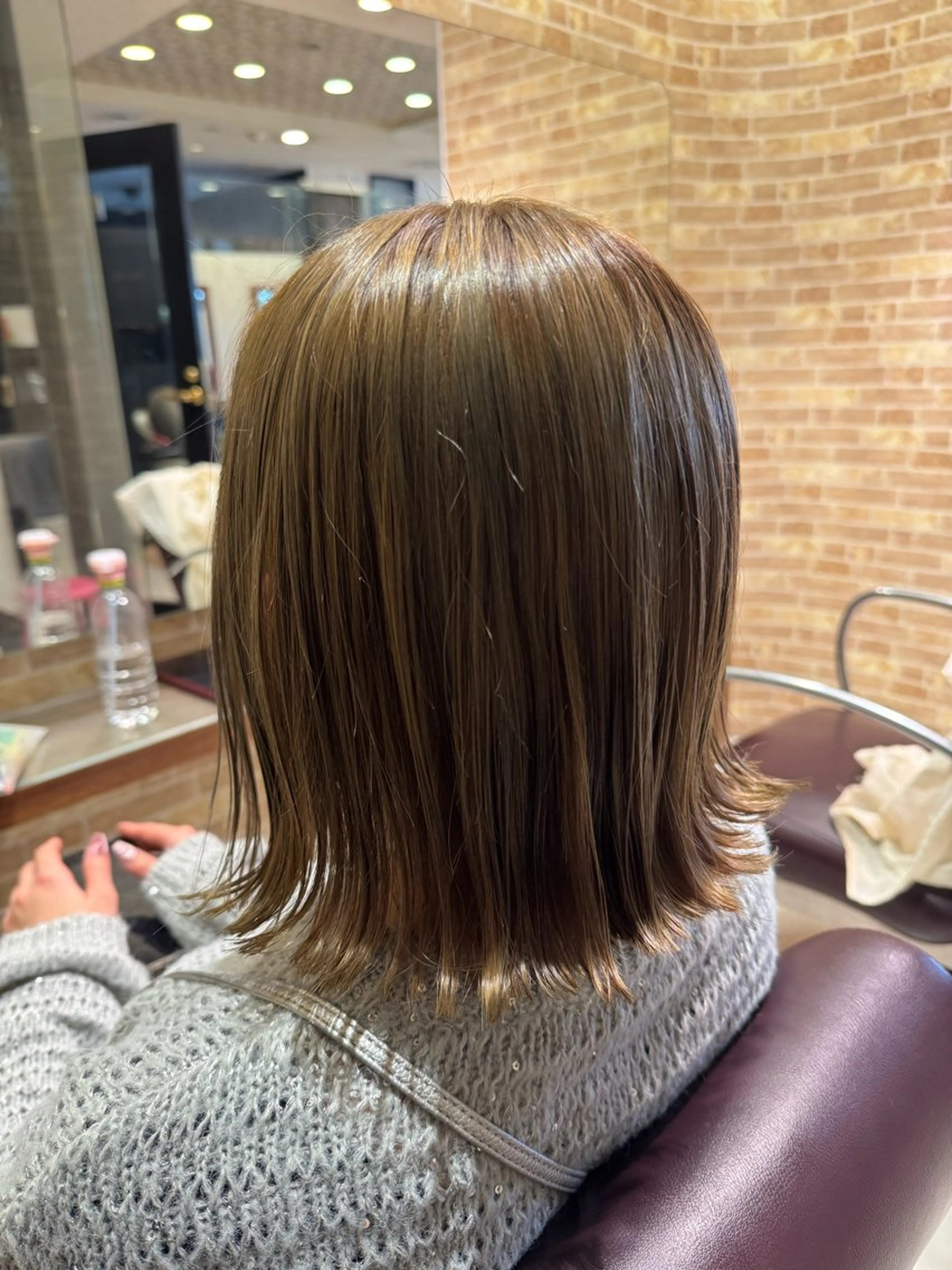 ミディアム カット ヘアカラー ササ ユウキ/パーマ 縮毛矯正/髪質改善のヘアスタイル