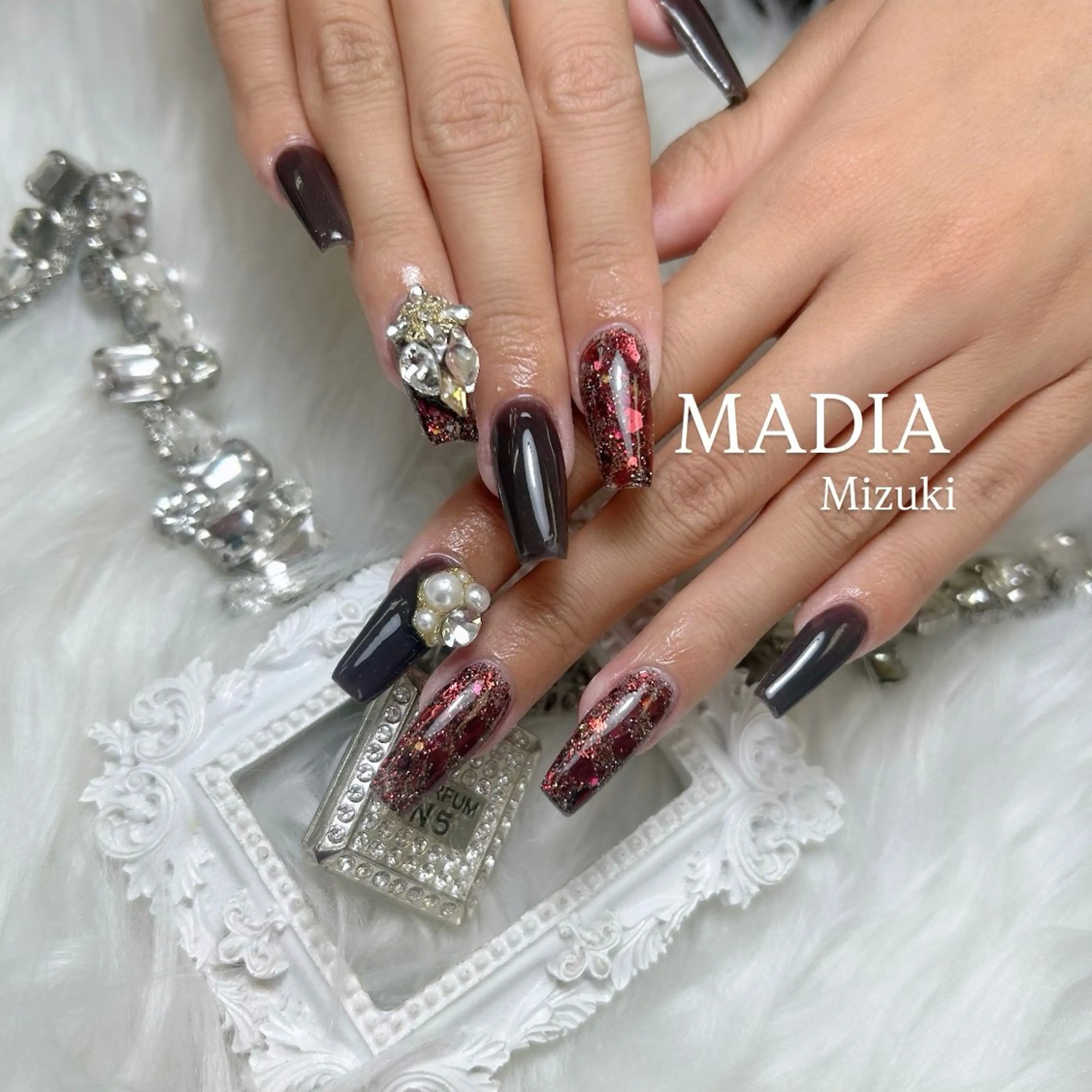 ネイル スカルプネイル Nailsalon MADIA所属・石塚 みずきのネイルデザイン