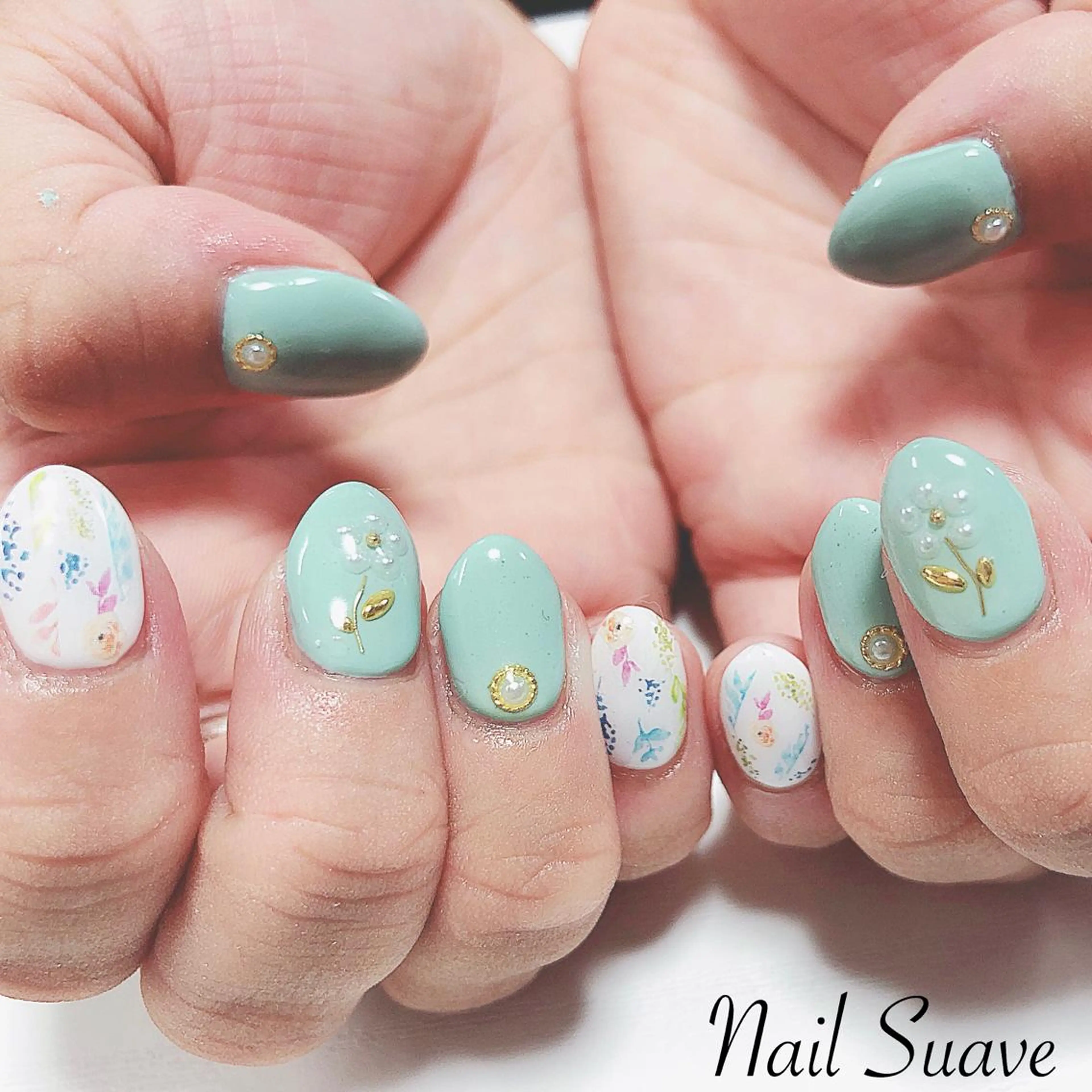 ネイル グリーン パステルネイル Nail Suave (シュアーヴ)のネイルデザイン