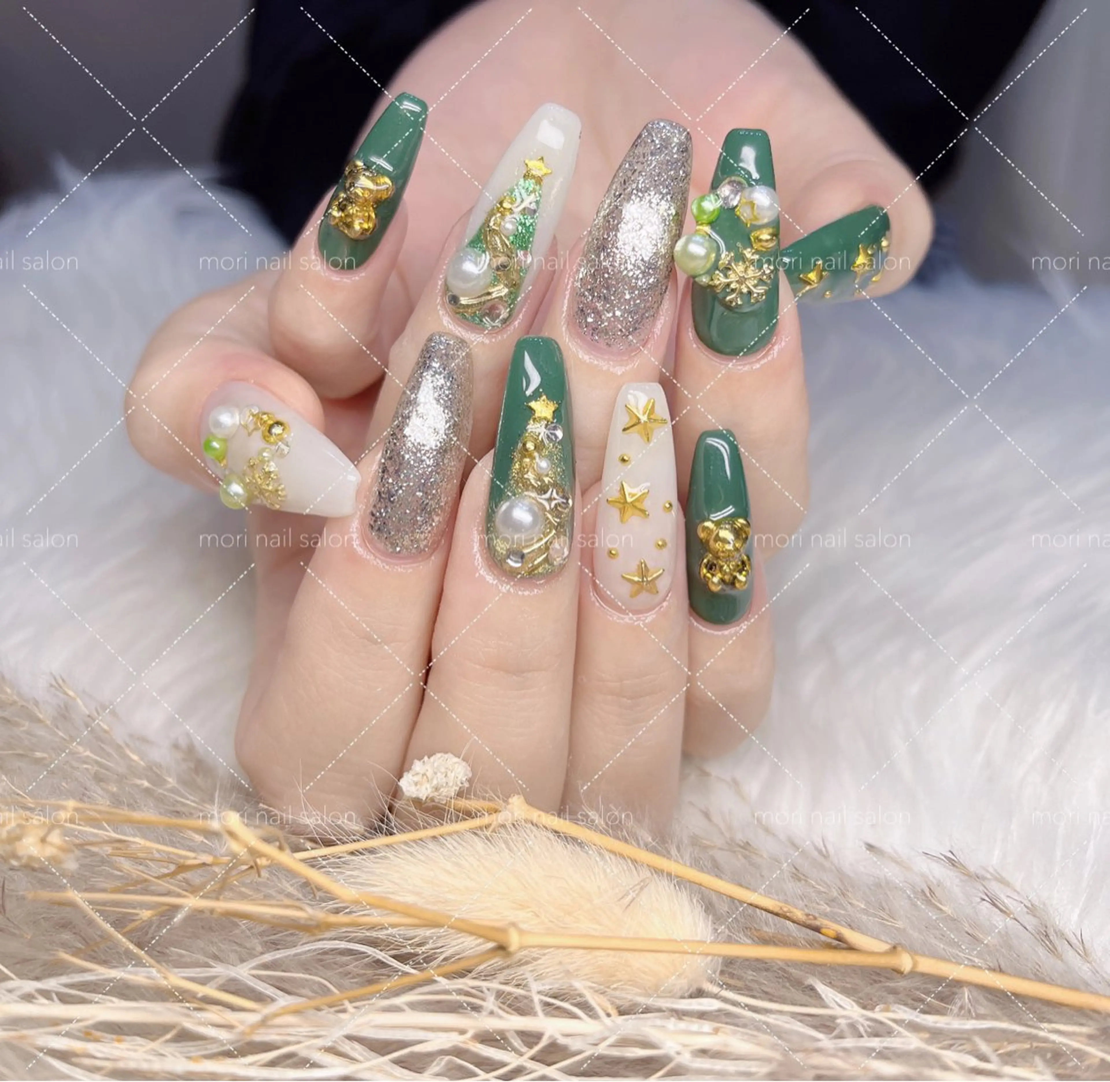 ネイル 森 ネイルサロンのネイルデザイン